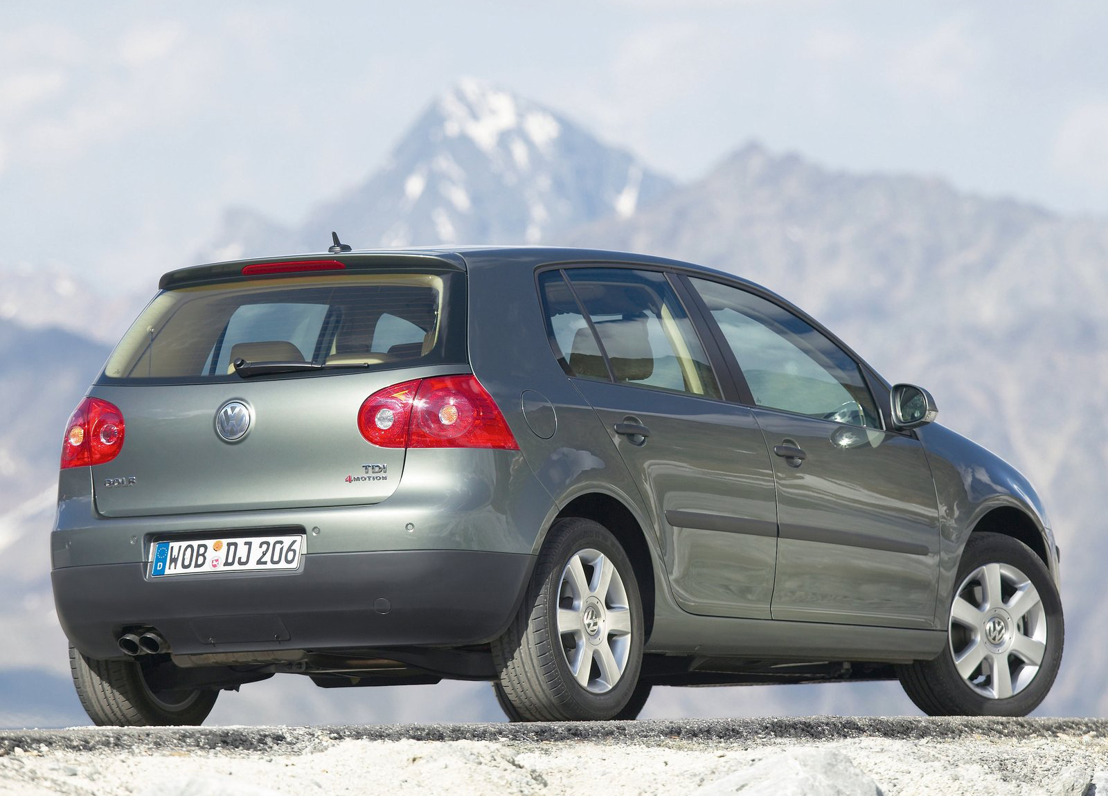 Volkswagen Golf photo #22