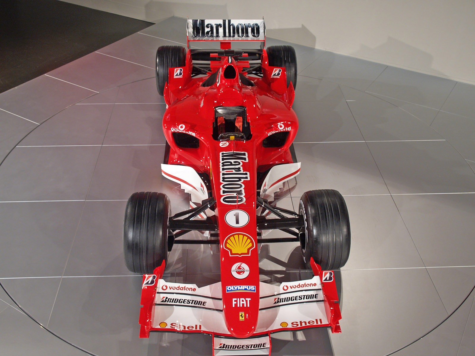 Ferrari F2005 photo #2