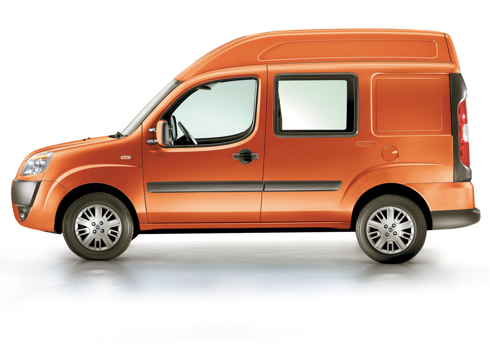 Fiat Doblo Cargo photo #5