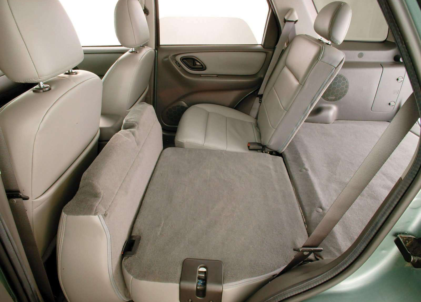 Ford Escape Hybrid photo #22