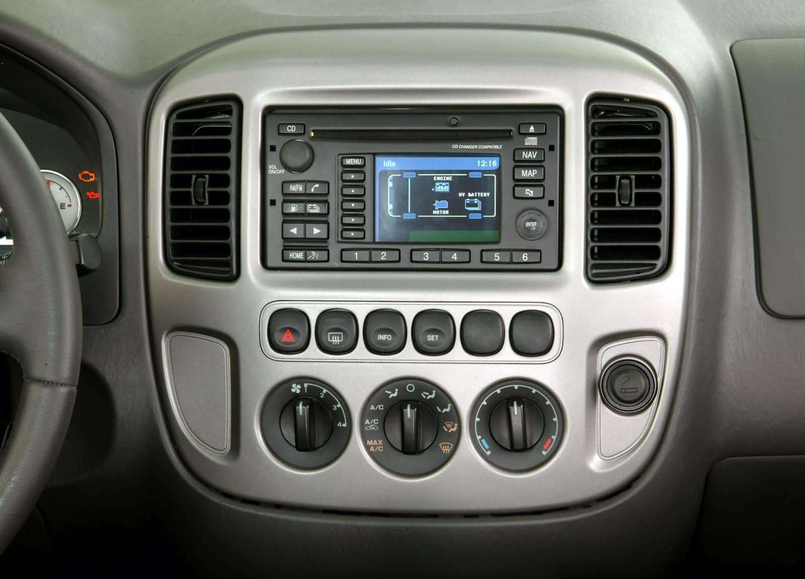 Ford Escape Hybrid photo #23