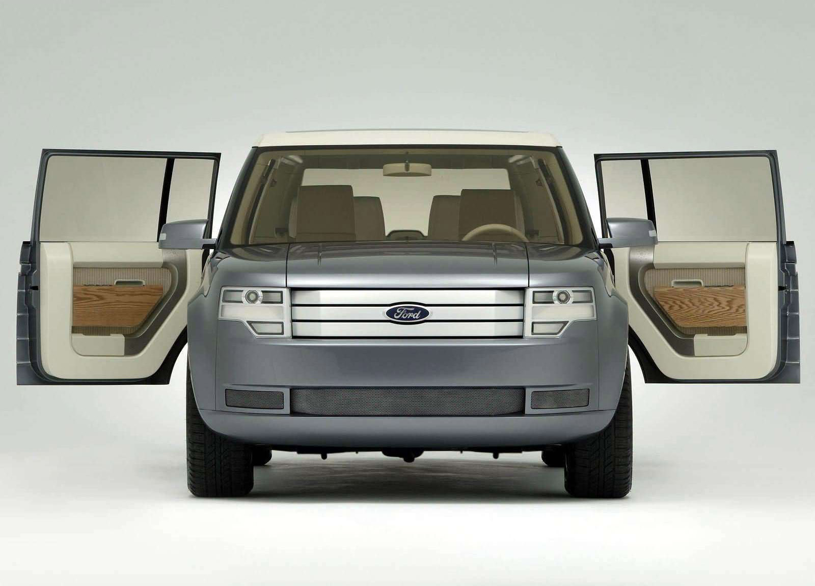 Ford Fairlane Concept photo #5