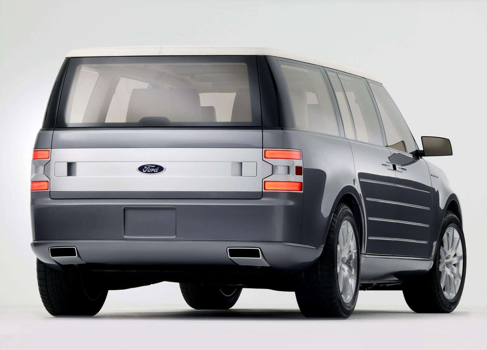Ford Fairlane Concept photo #9