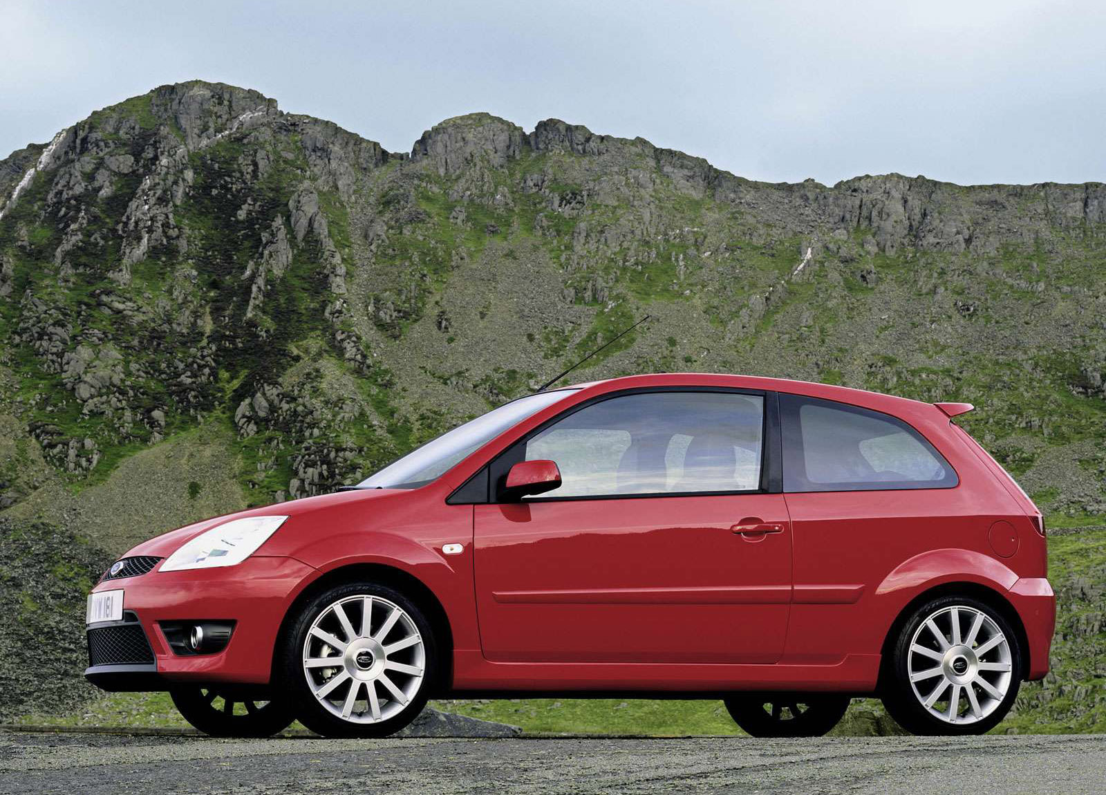 Ford Fiesta ST photo #5