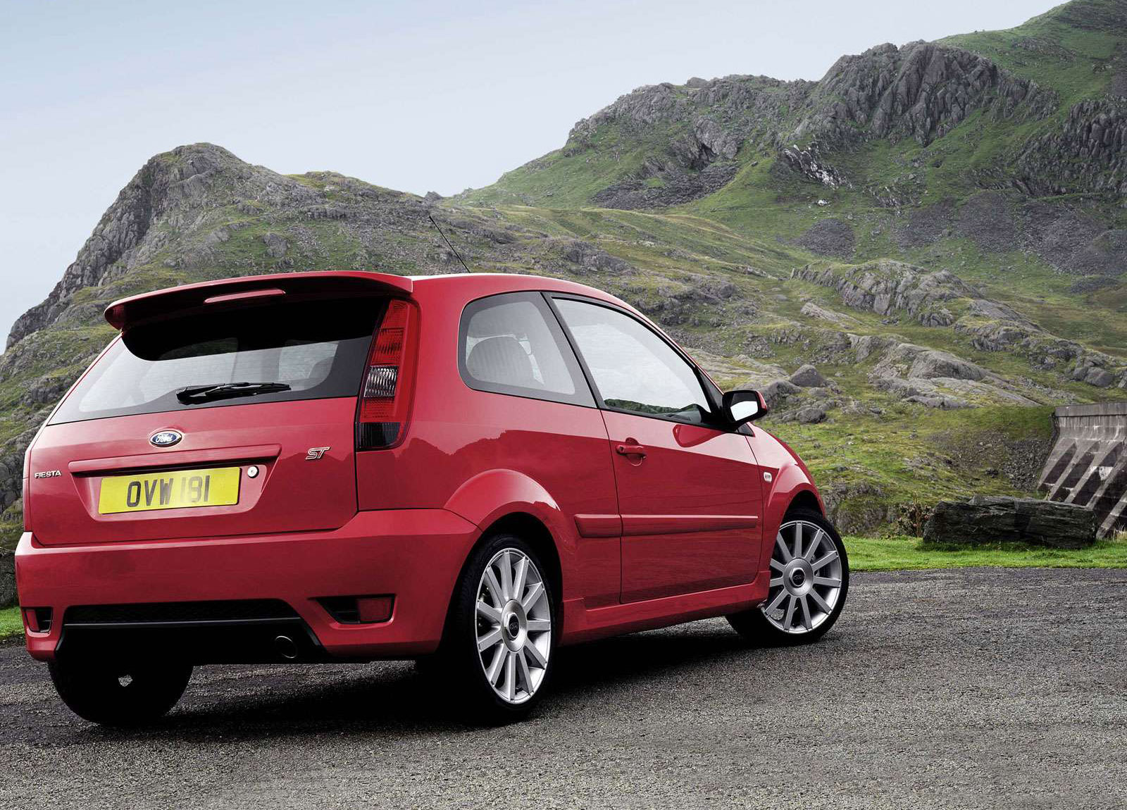 Ford Fiesta ST photo #8
