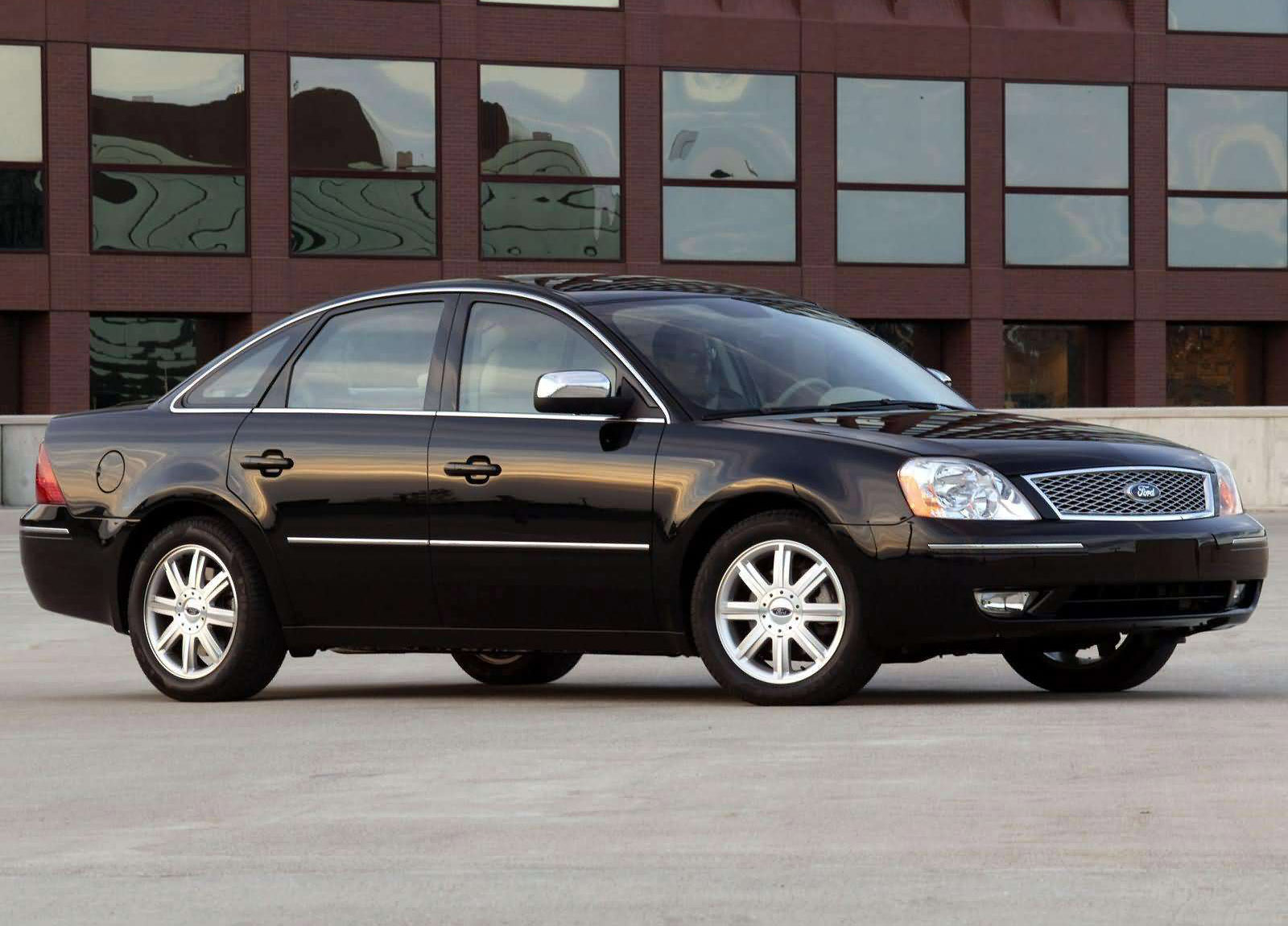 2005 Ford Five Hundred Limited HD Pictures