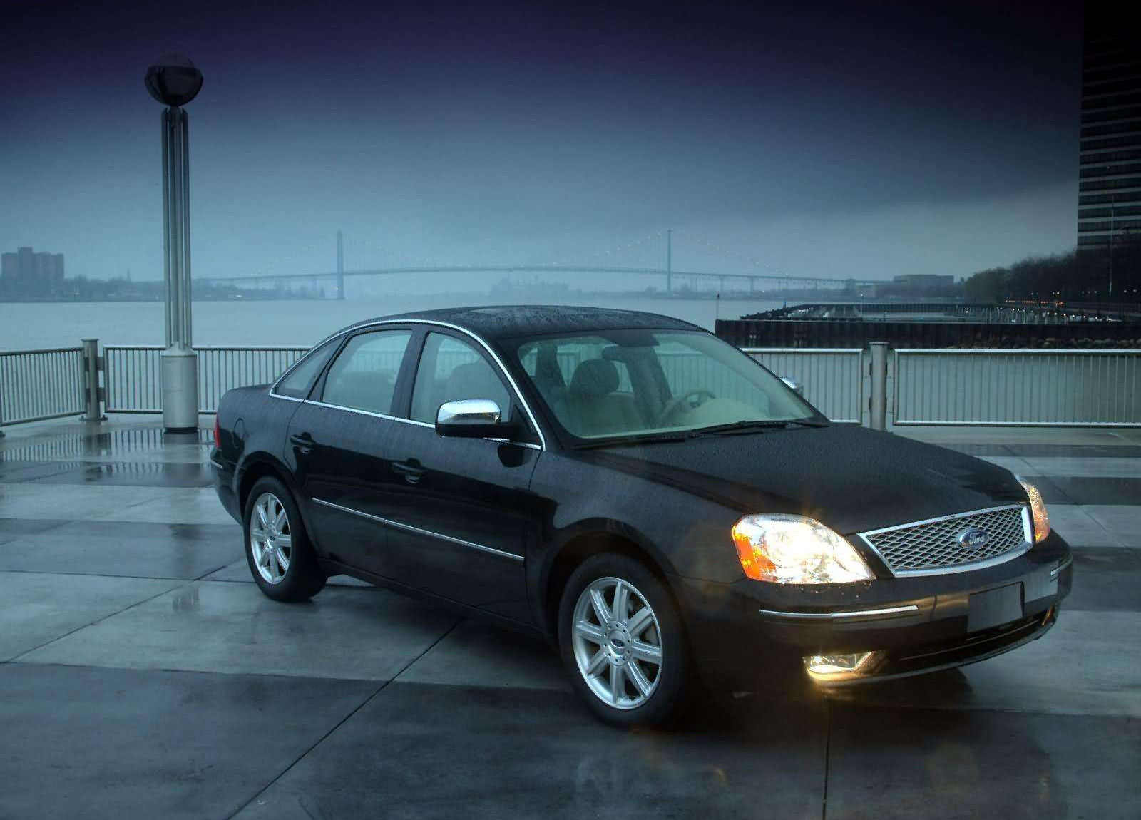 2005 Ford Five Hundred Limited HD Pictures
