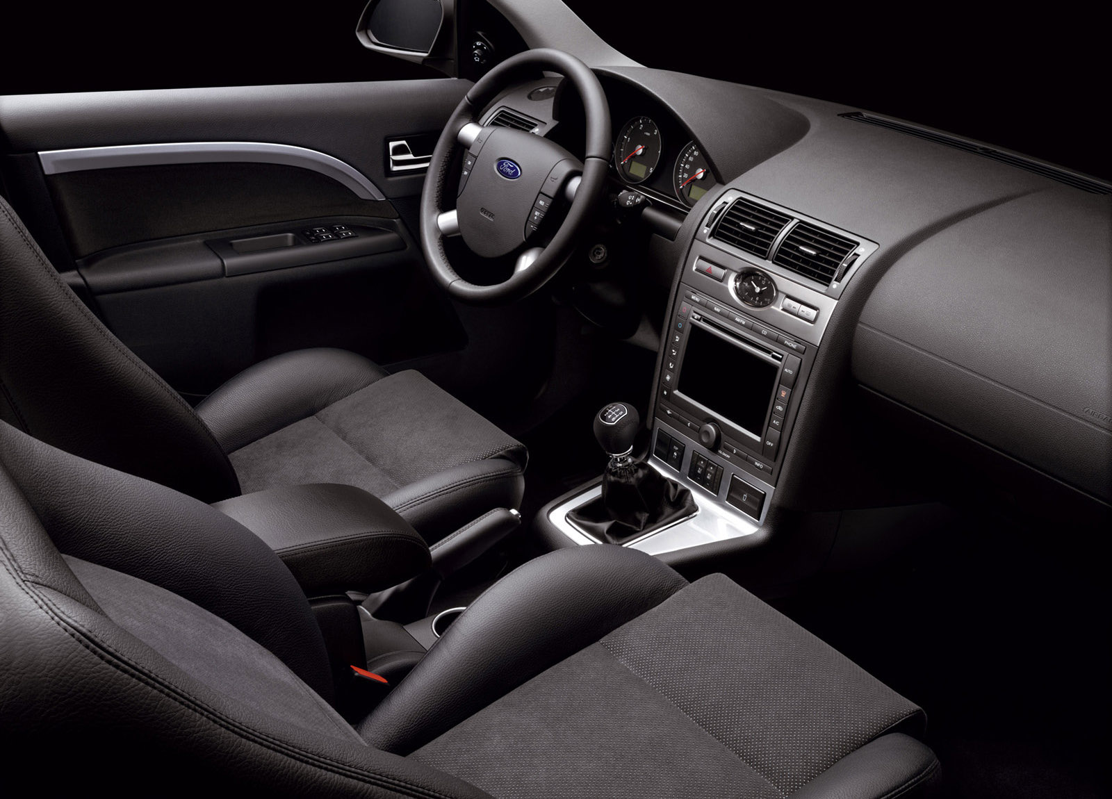 Ford Mondeo photo #11