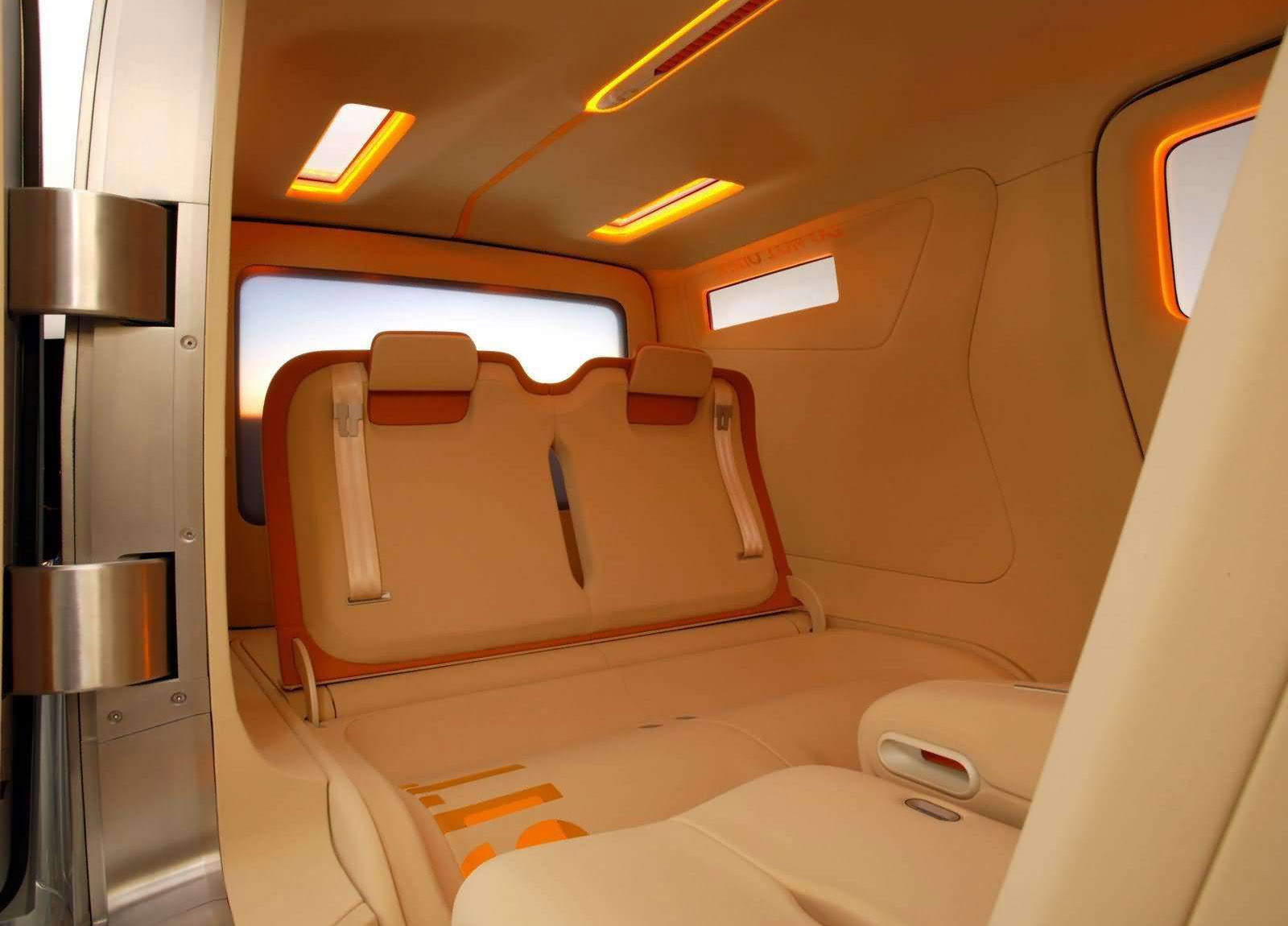 Ford SYNus Concept photo #18