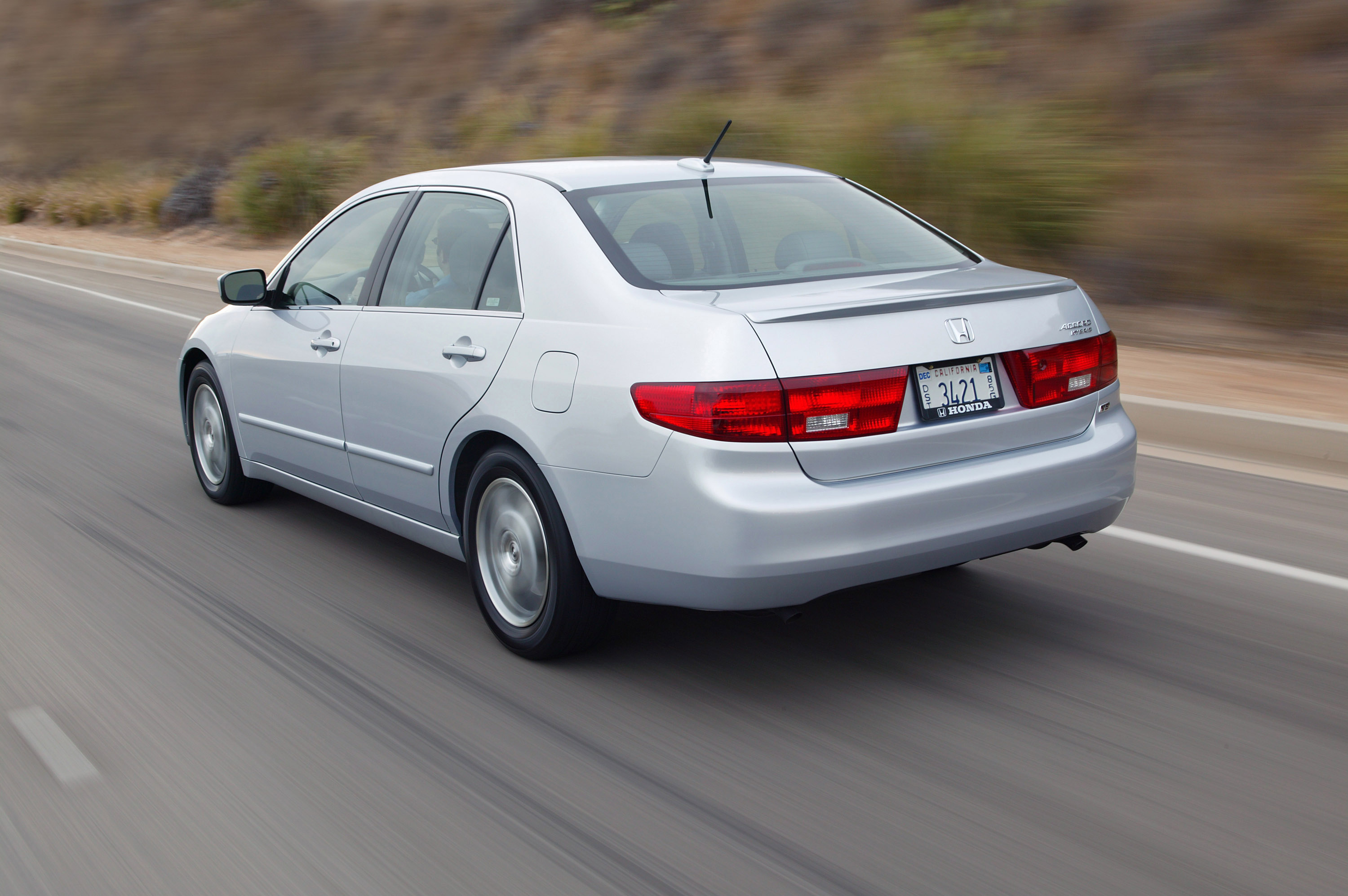 Honda Accord Hybrid photo #32