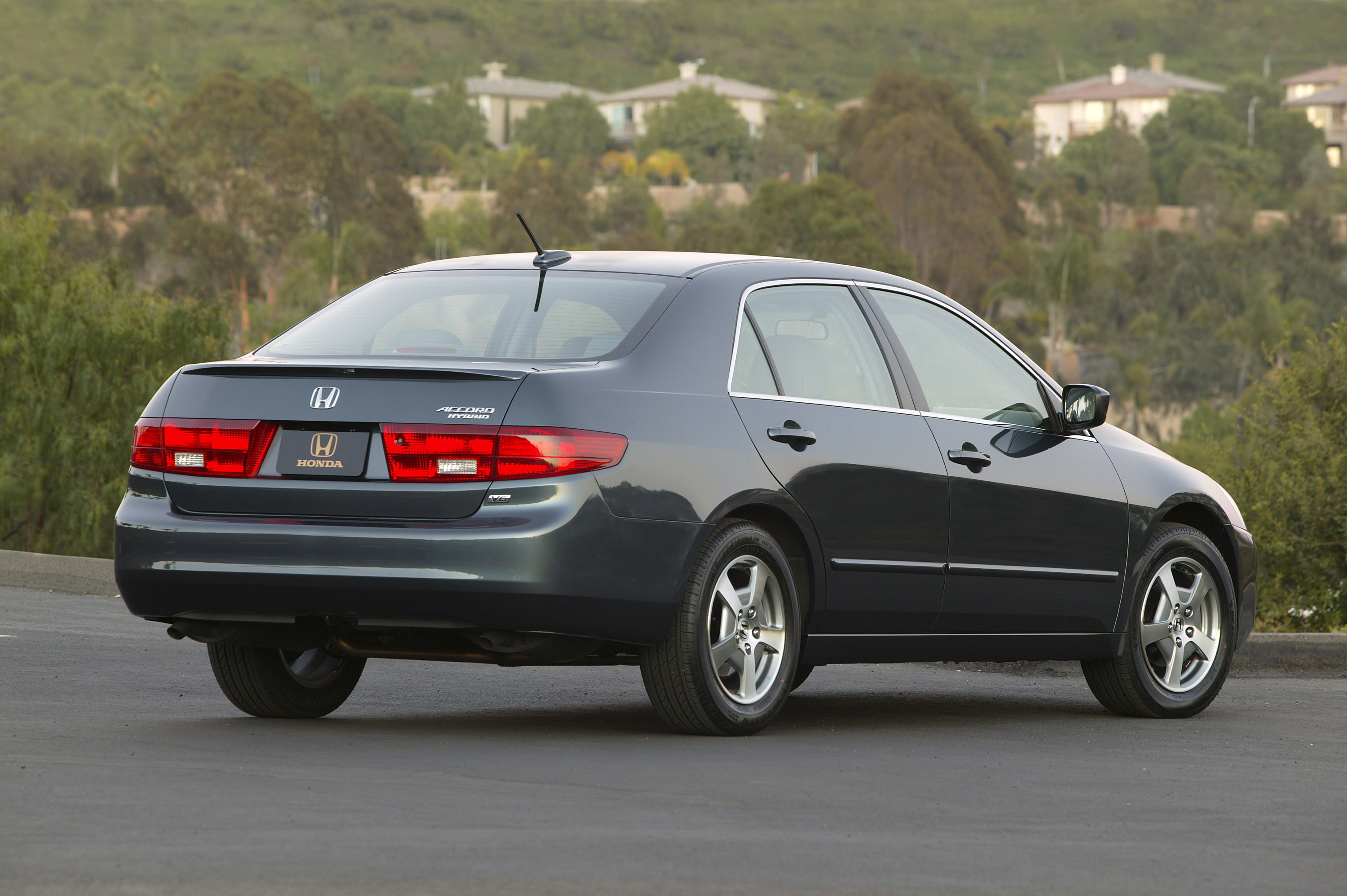 Honda Accord Hybrid photo #41