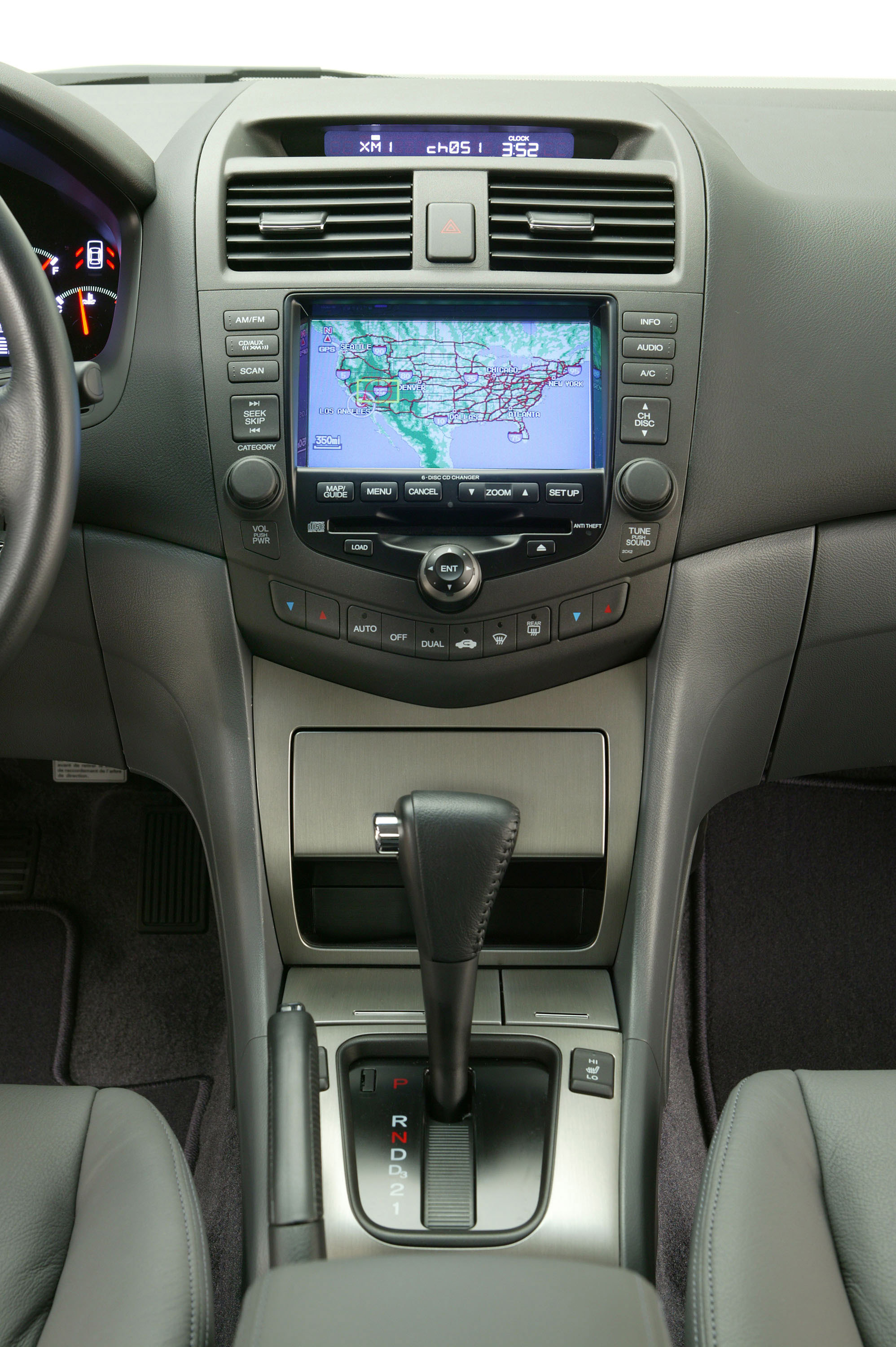 Honda Accord Hybrid photo #59