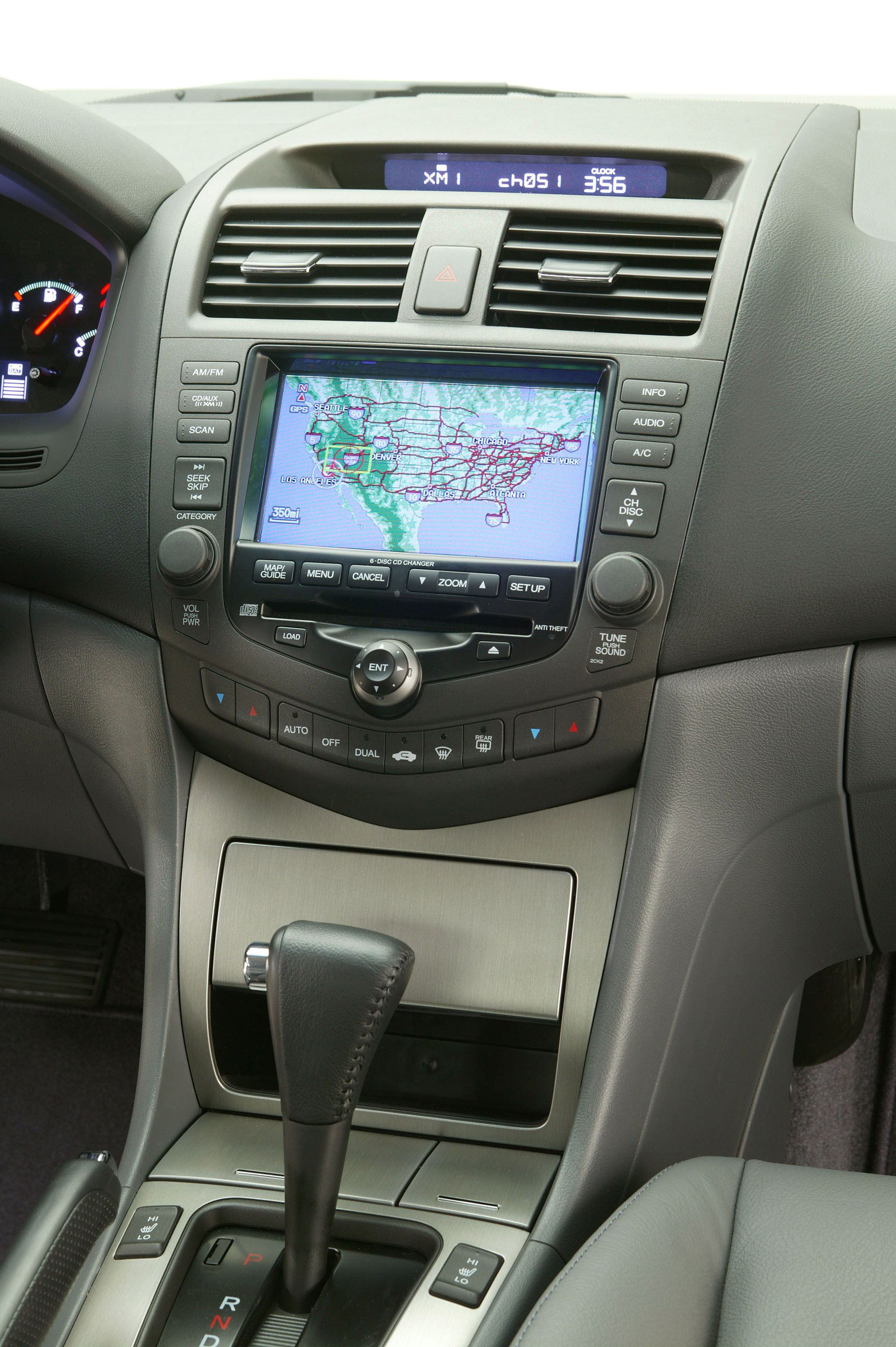 Honda Accord Hybrid photo #60