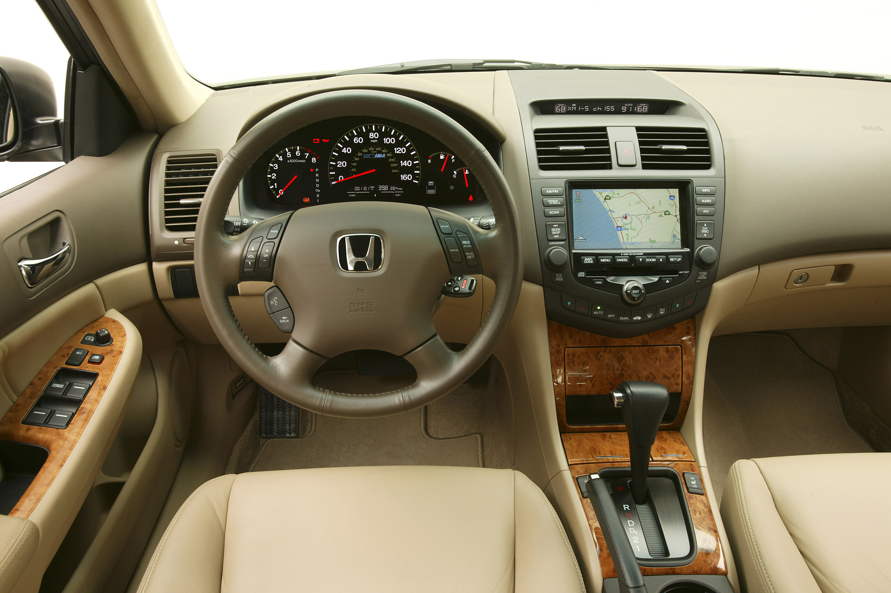 Honda Accord Hybrid photo #64