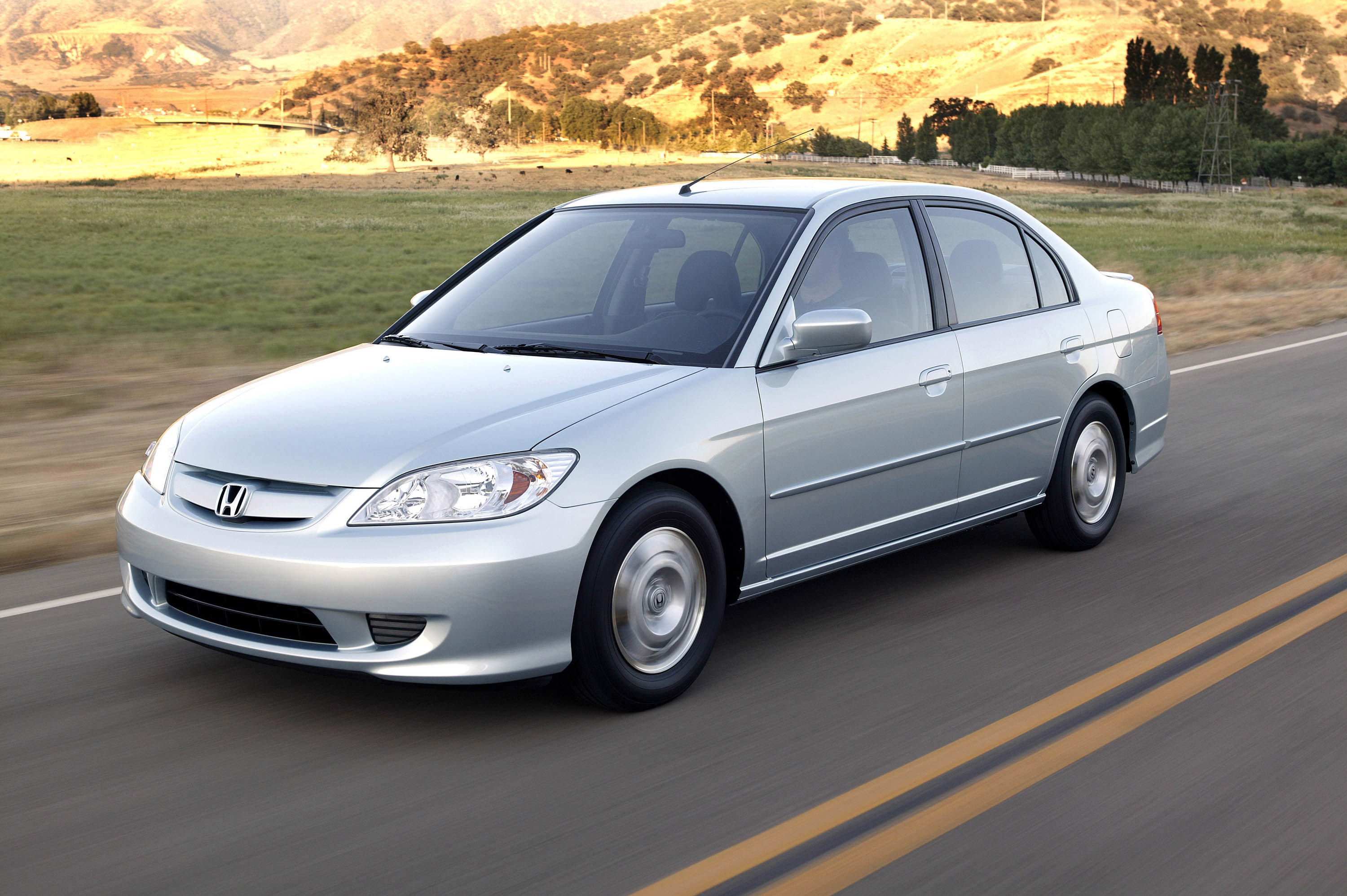 Honda Civic Hybrid photo #4