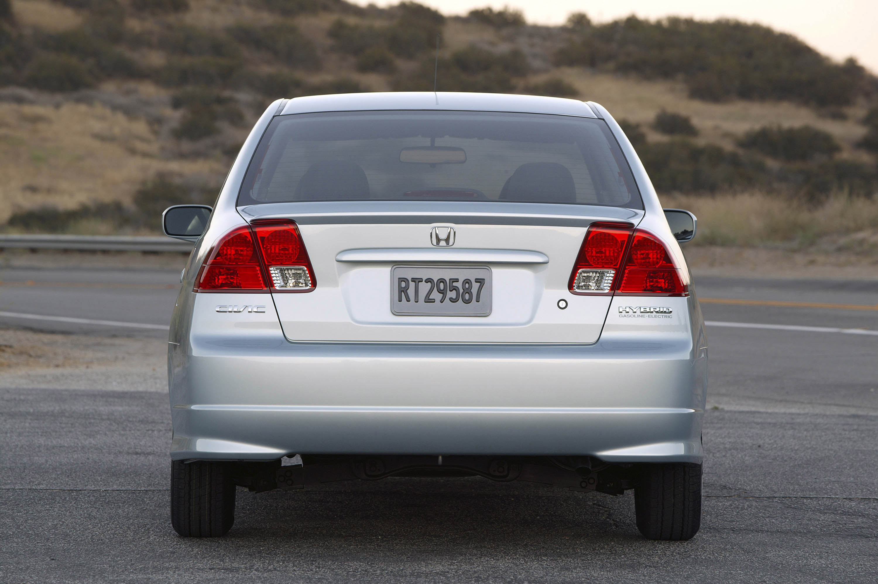 2005 Honda Civic Hybrid HD Pictures