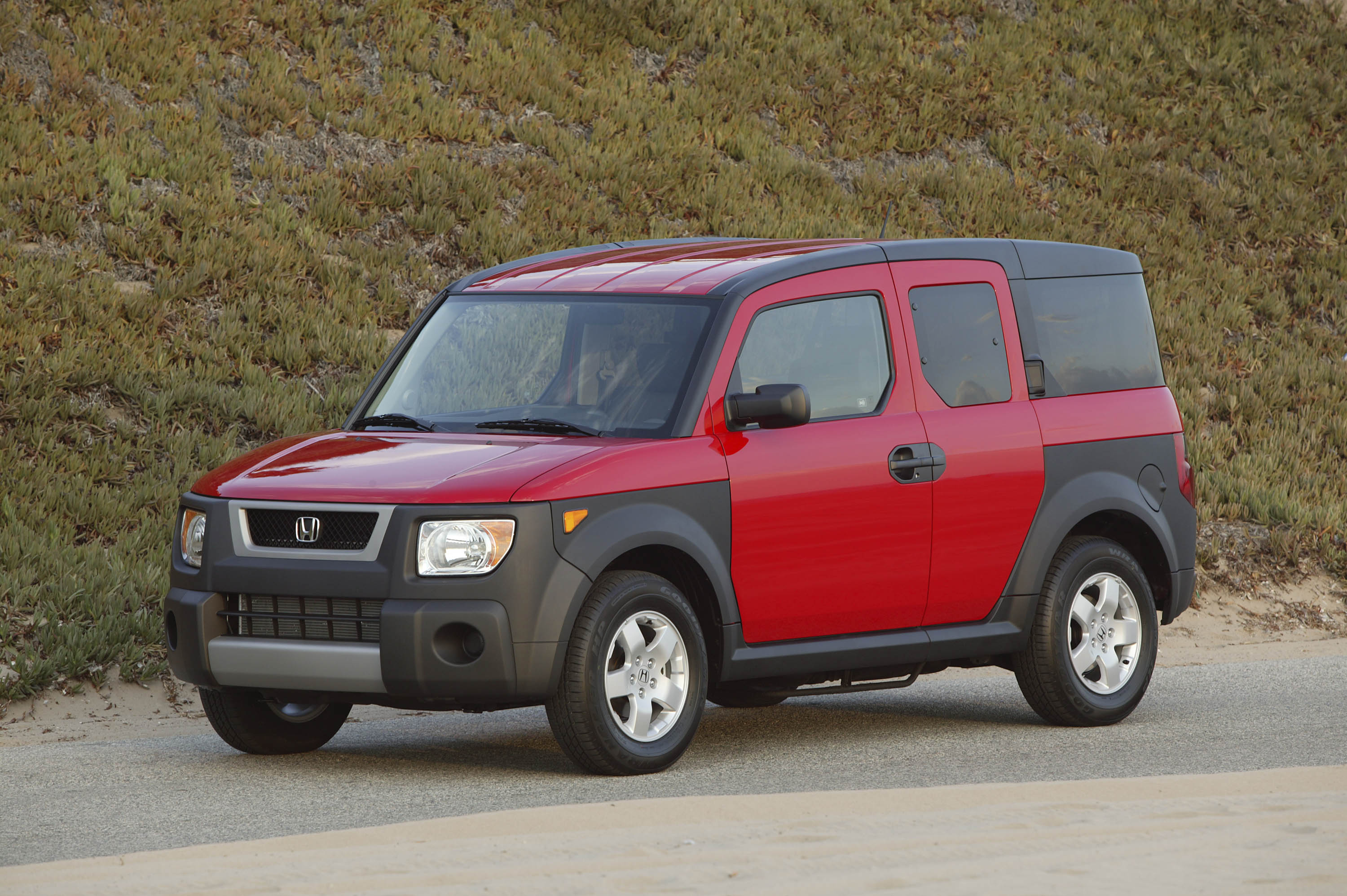 2005 Honda Element HD Pictures