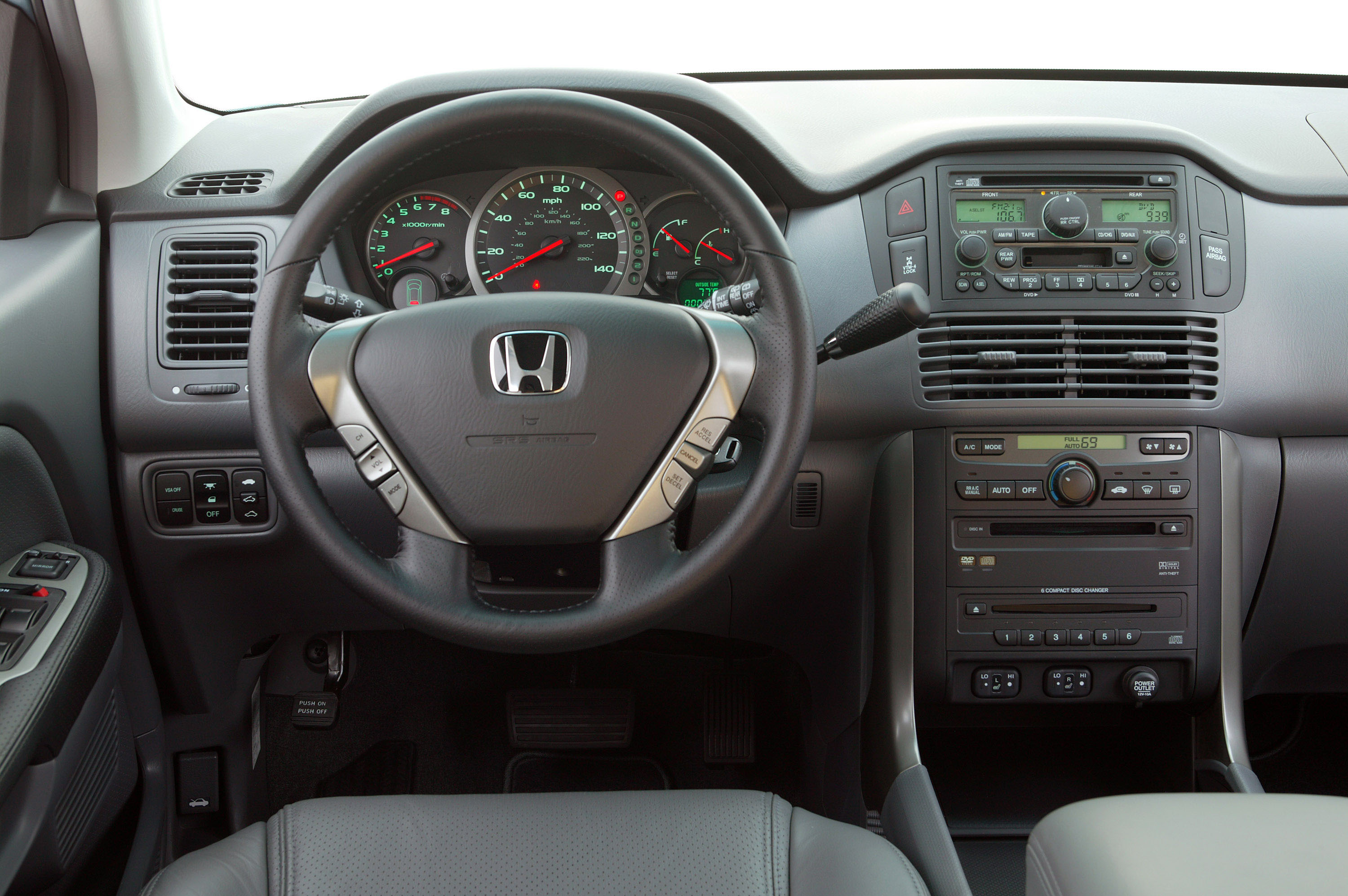 Honda Pilot EX photo #15
