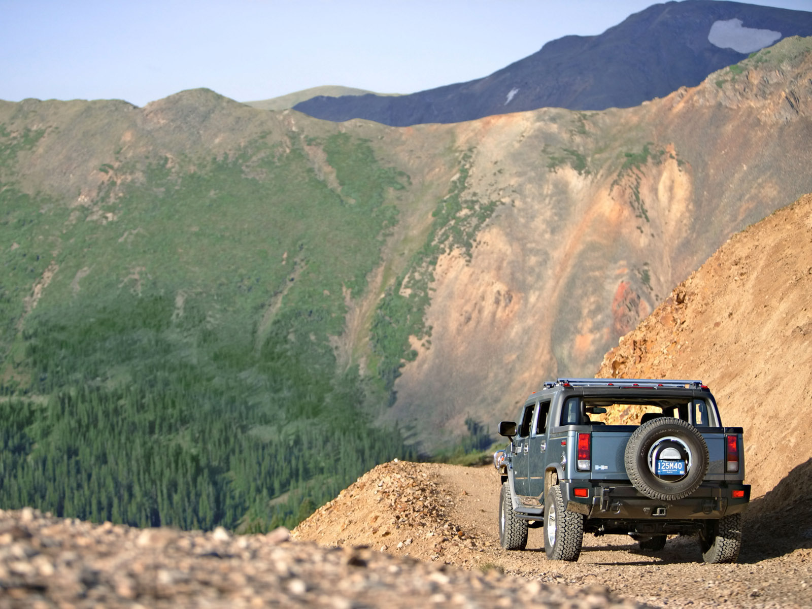 Hummer H2 Sport Utility Truck photo #19