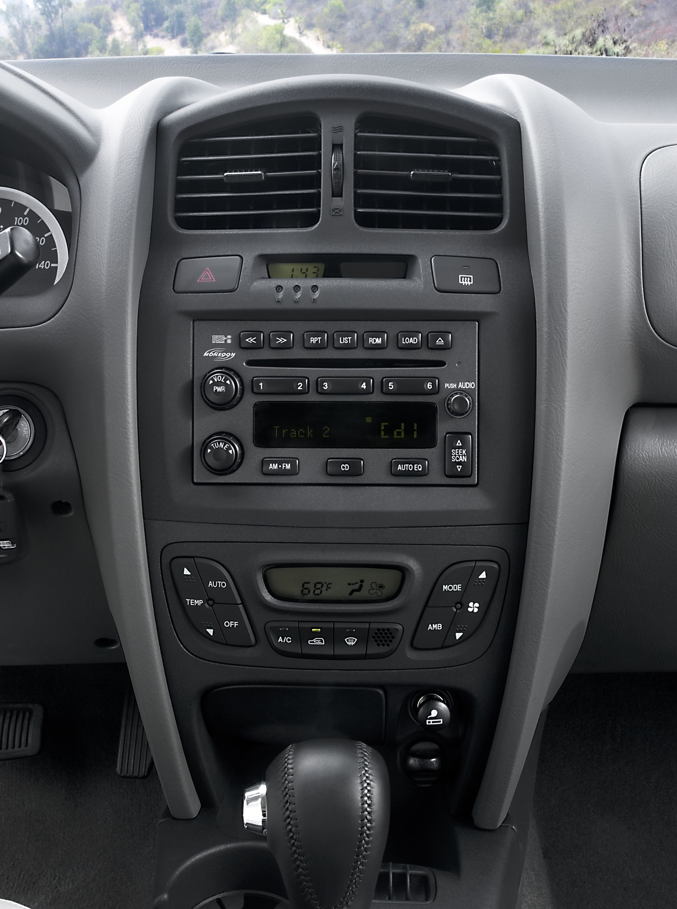 Hyundai Santa Fe photo #7