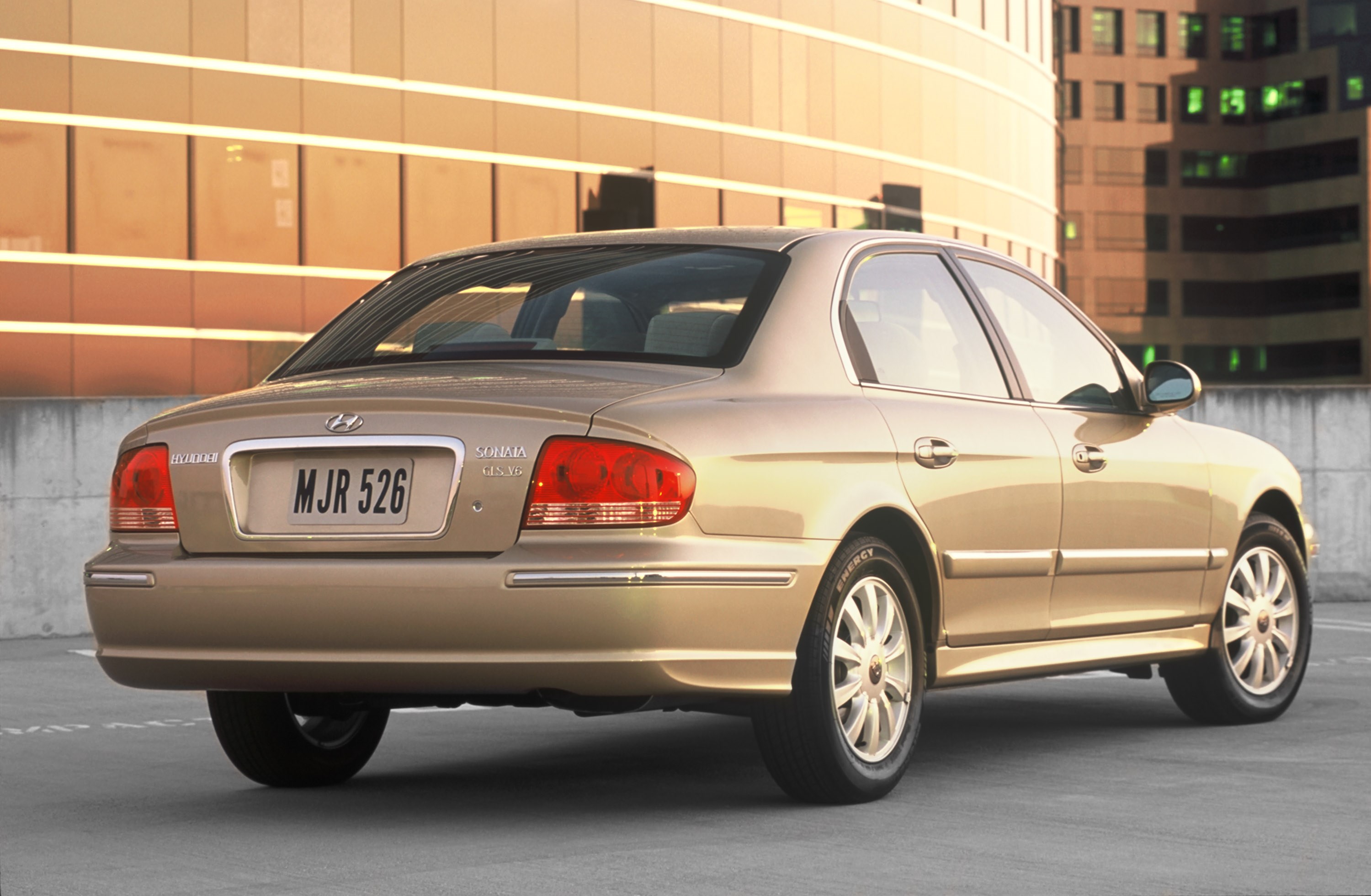 Hyundai Sonata photo #5