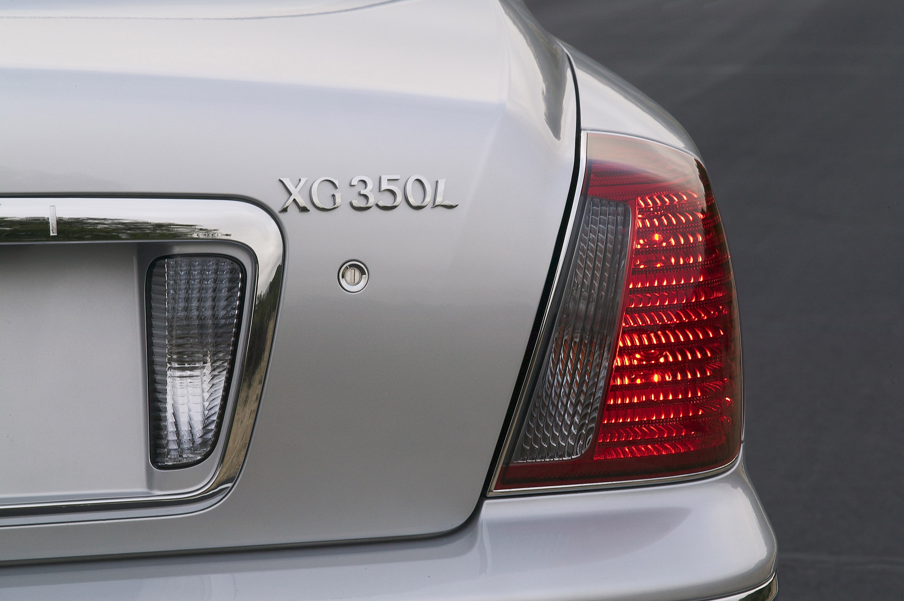 Hyundai XG350 photo #7