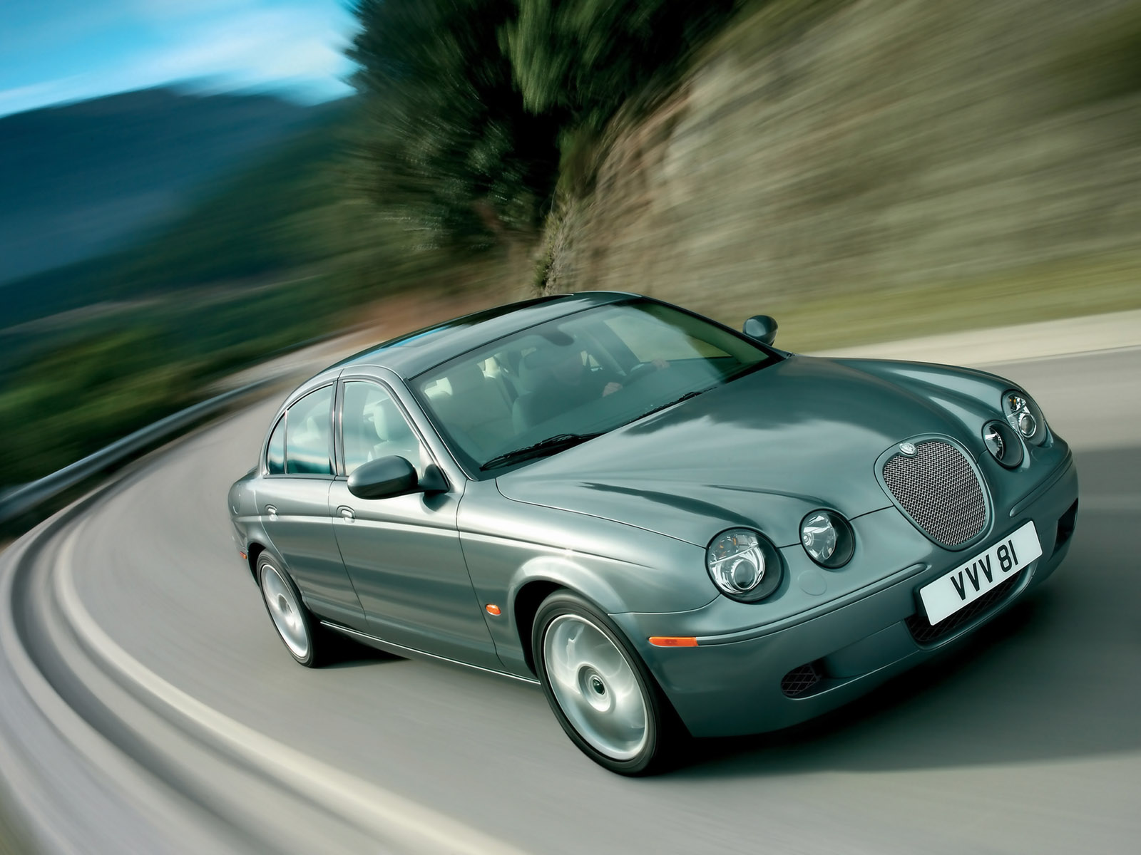 Jaguar S-Type photo #1