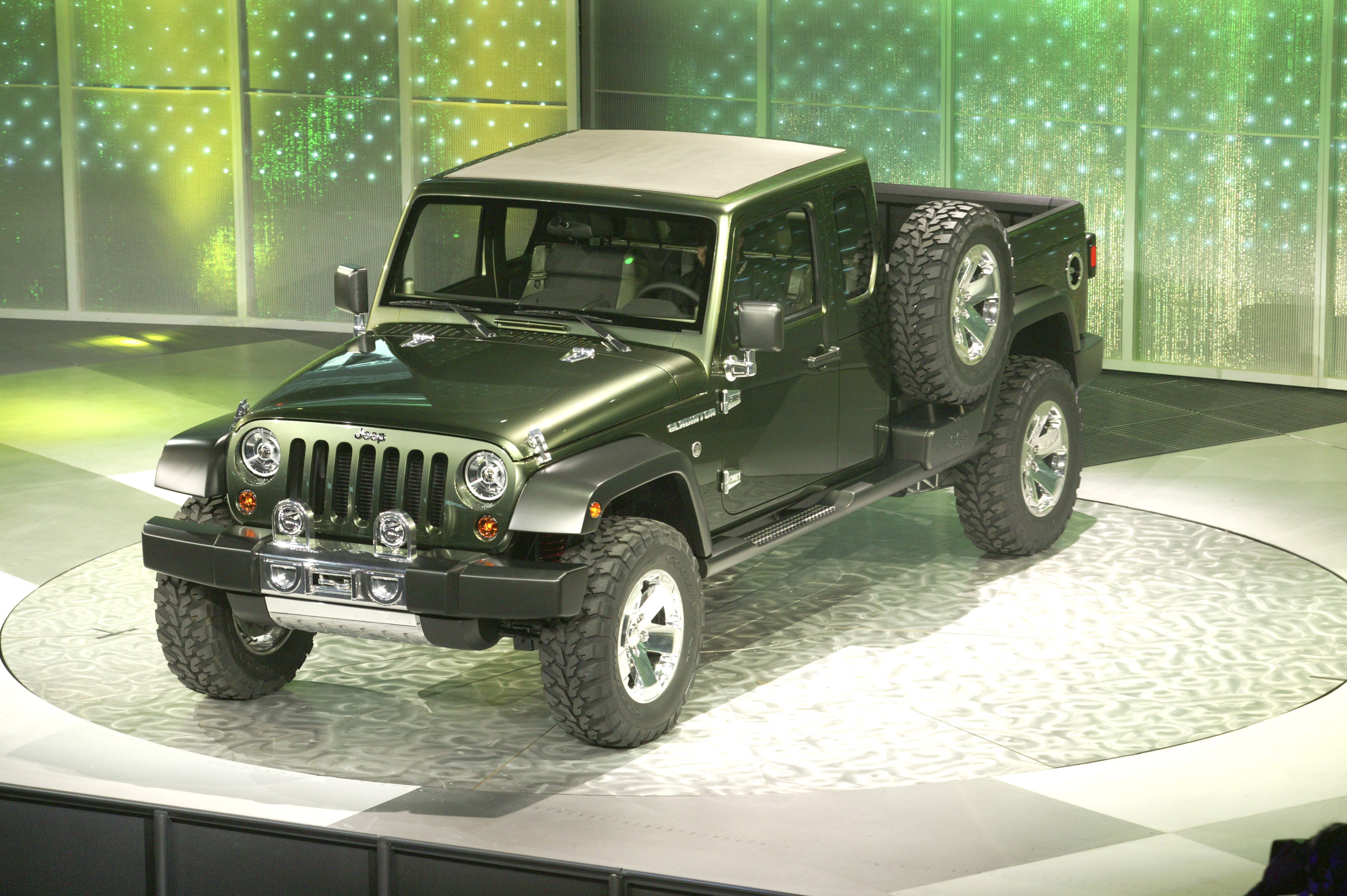 Jeep Gladiator Concept photo #3