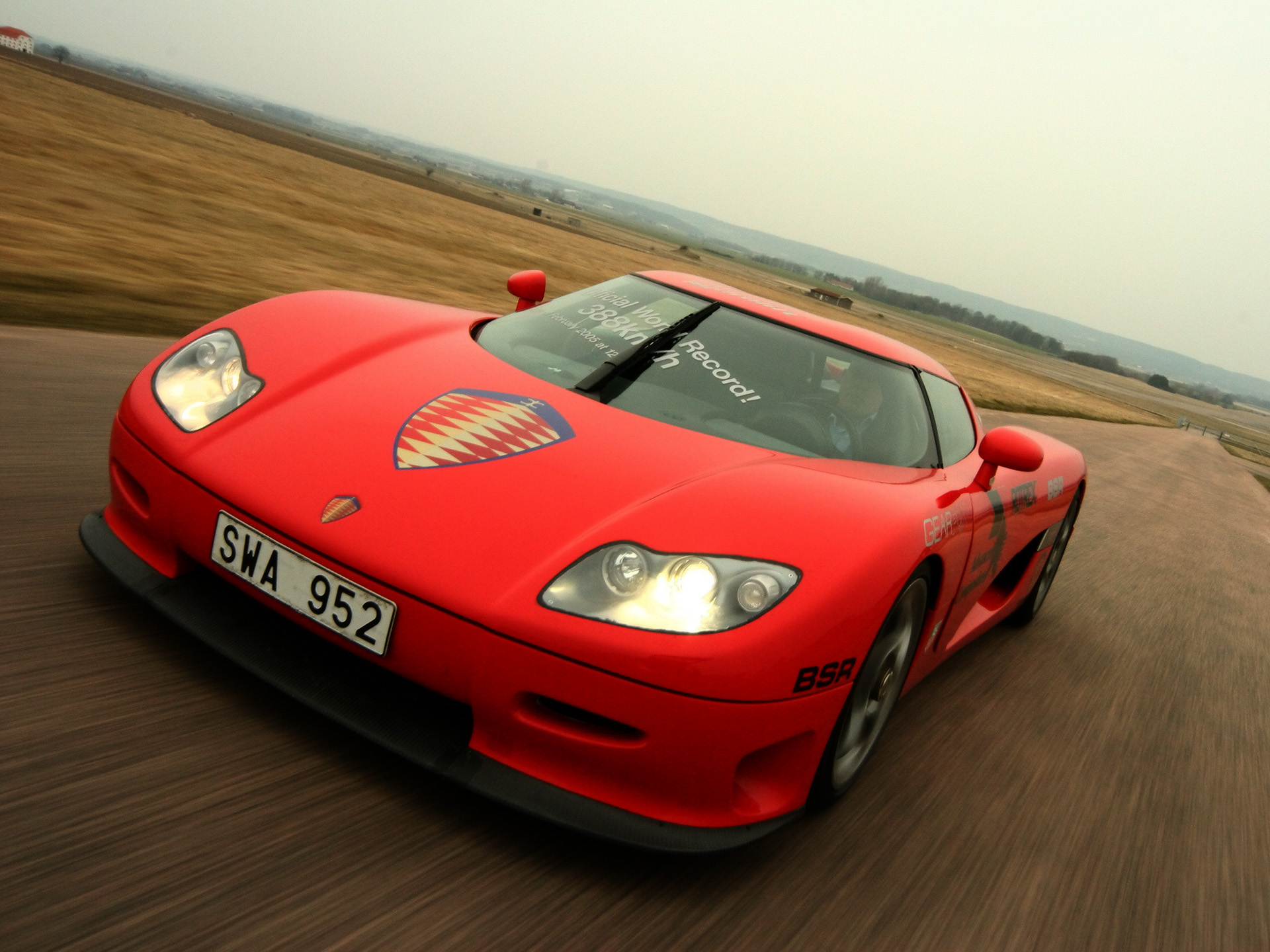 Koenigsegg CCR photo #5