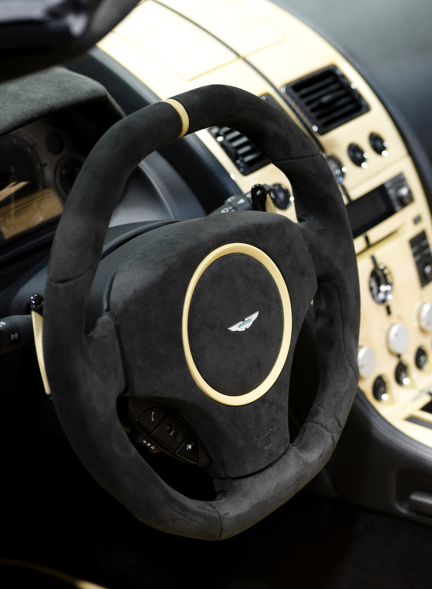 Mansory Aston Martin DB9 Volante photo #17