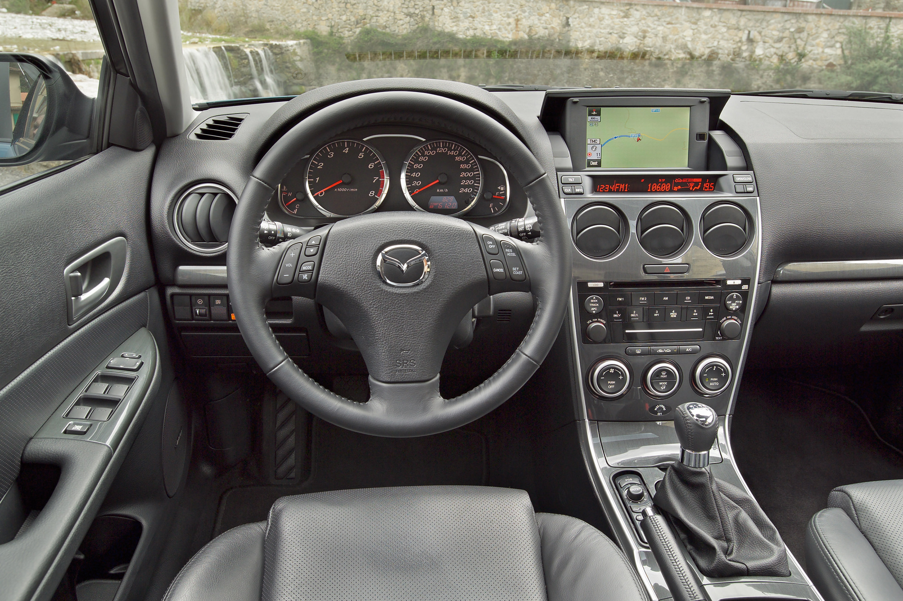 Mazda 6 Facelift photo #22