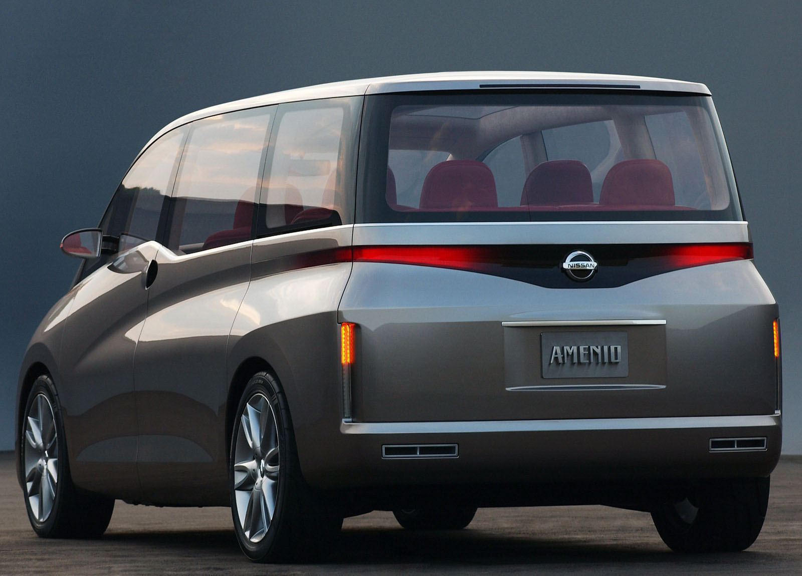 Nissan Amenio Concept photo #15