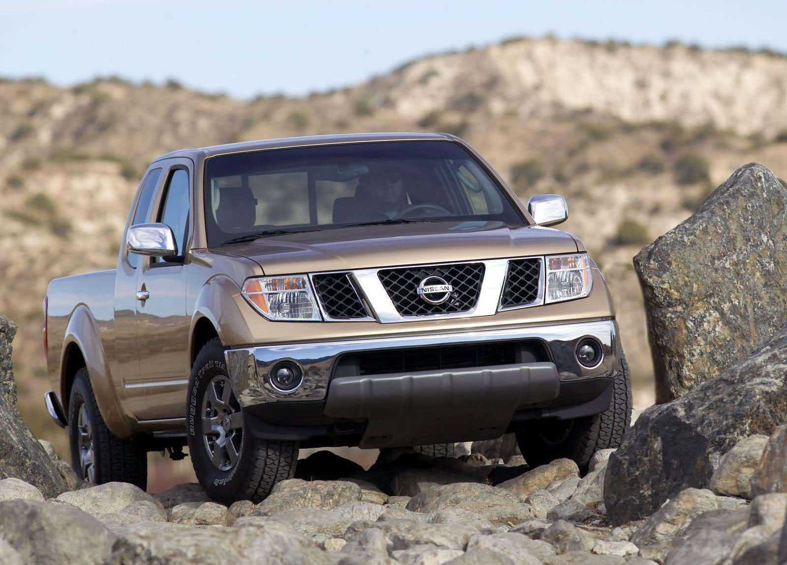 Nissan Frontier photo #2