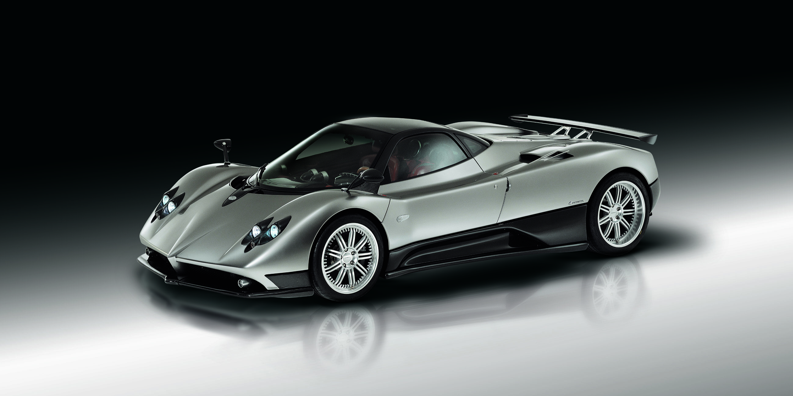 Pagani Zonda F photo #2