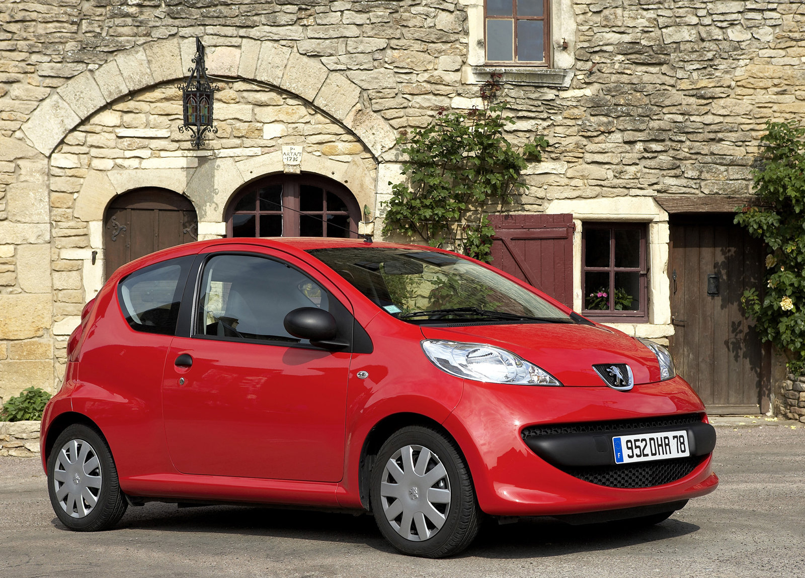 Peugeot 107 photo #2