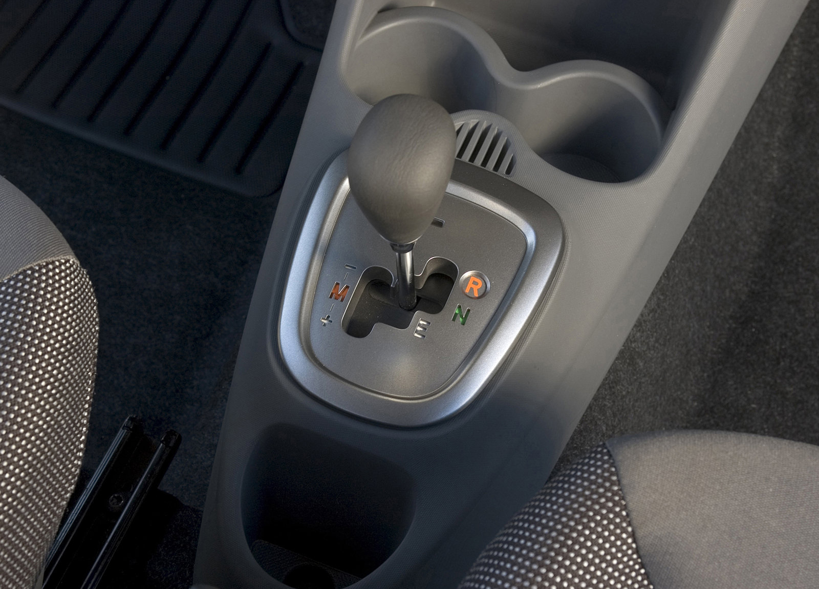Peugeot 107 photo #64