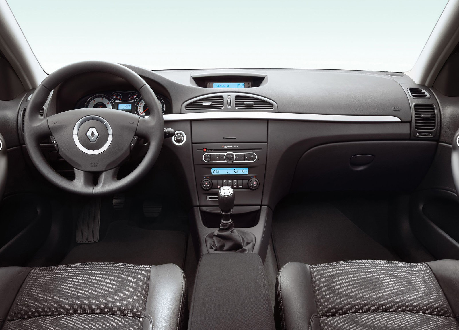 Renault Laguna photo #15