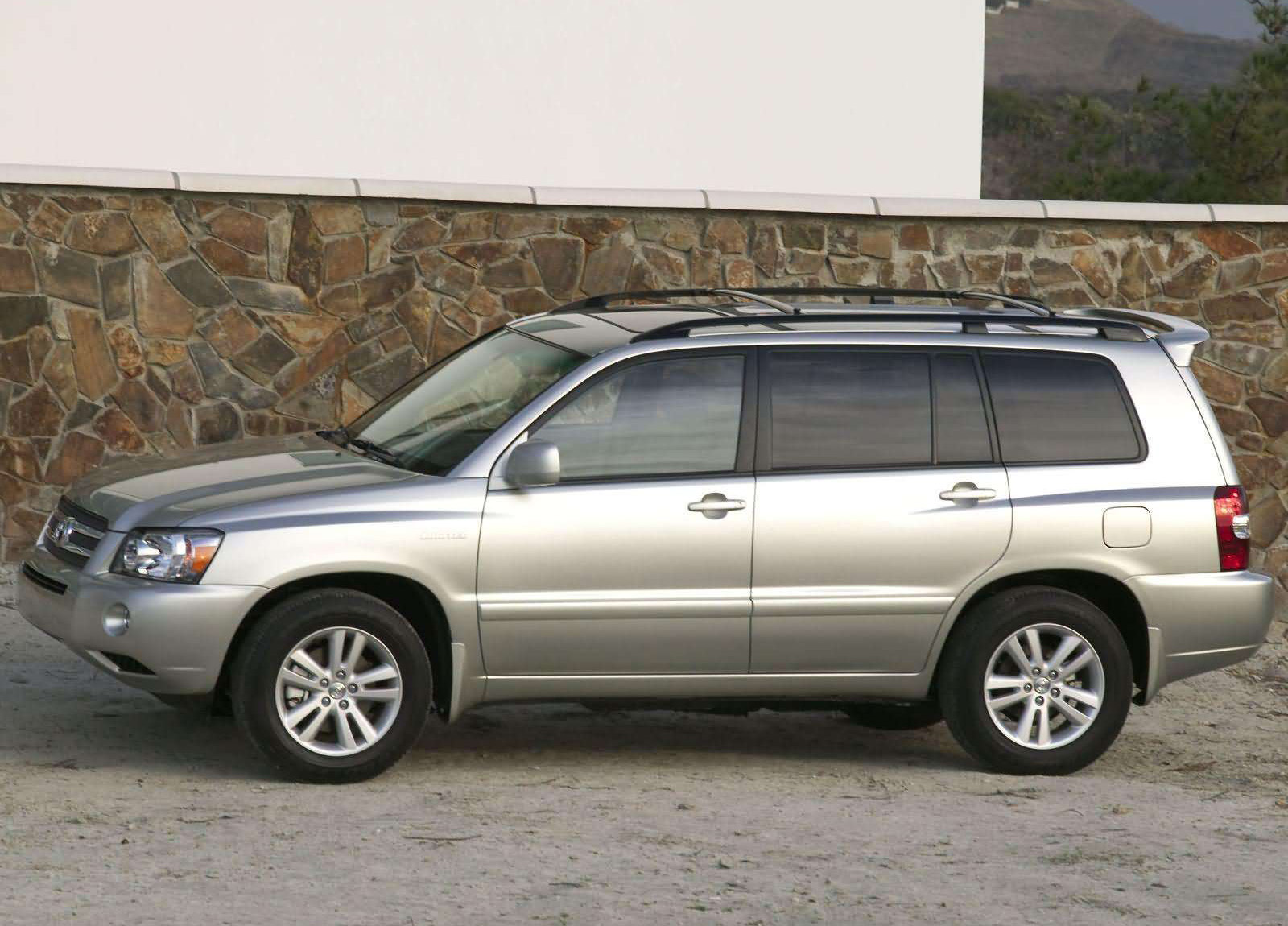 Toyota Highlander Hybrid photo #8