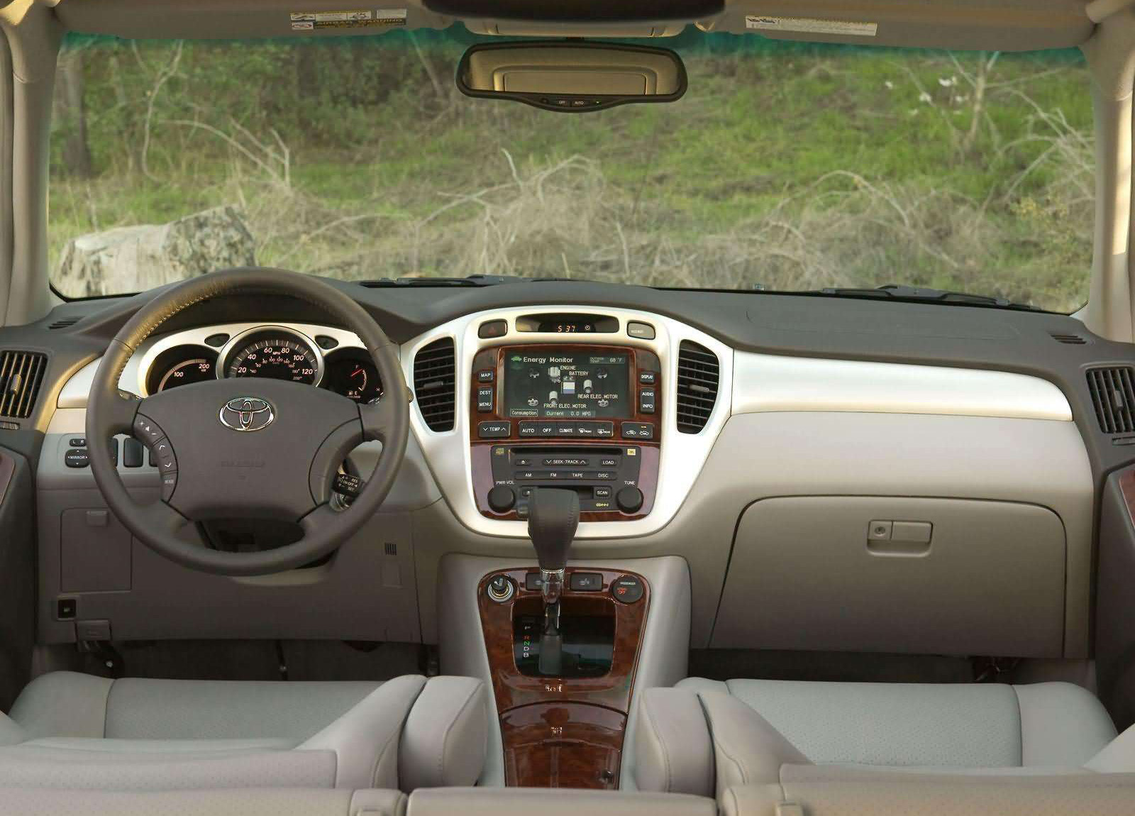 Toyota Highlander Hybrid photo #13