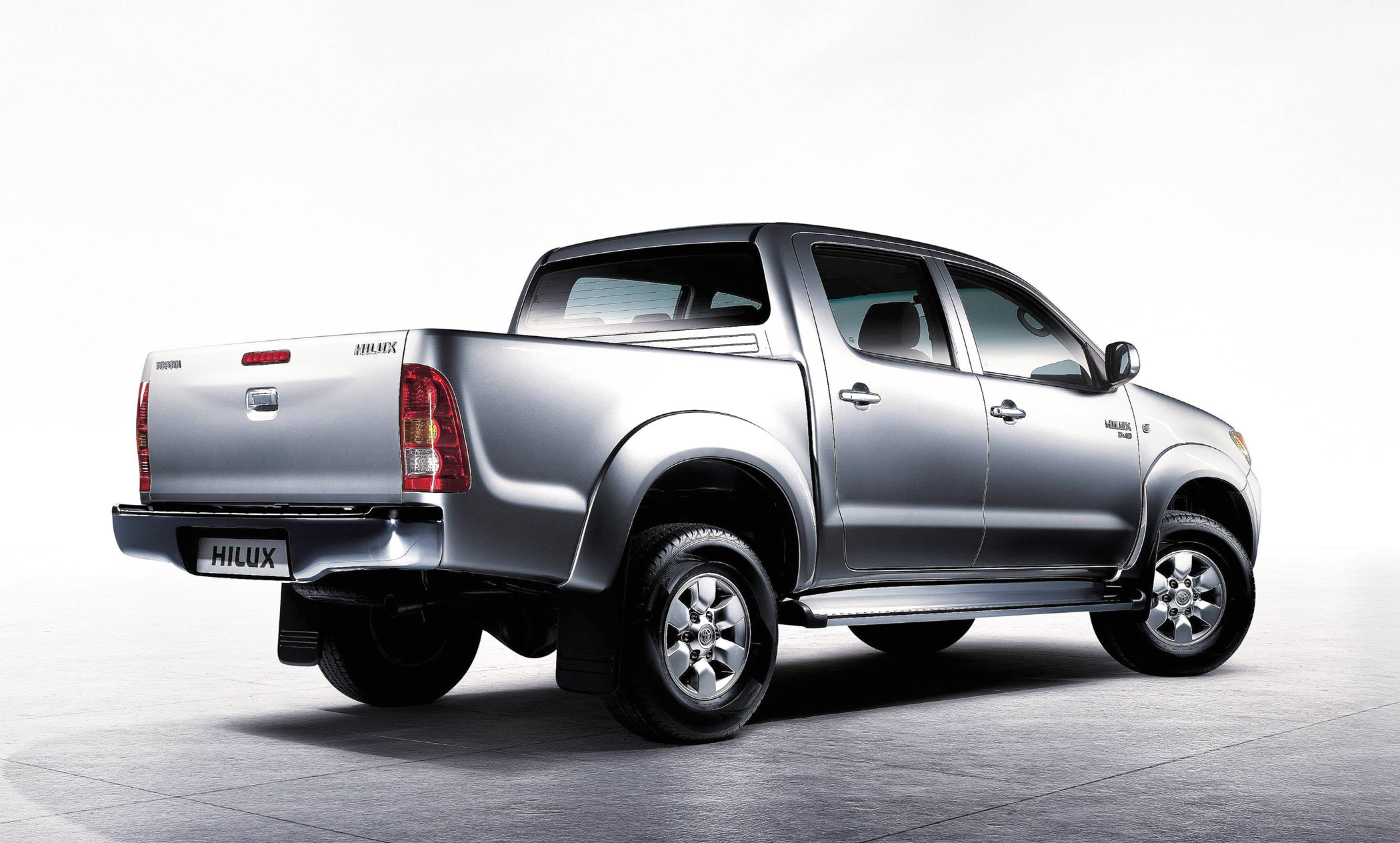 Toyota Hilux photo #4