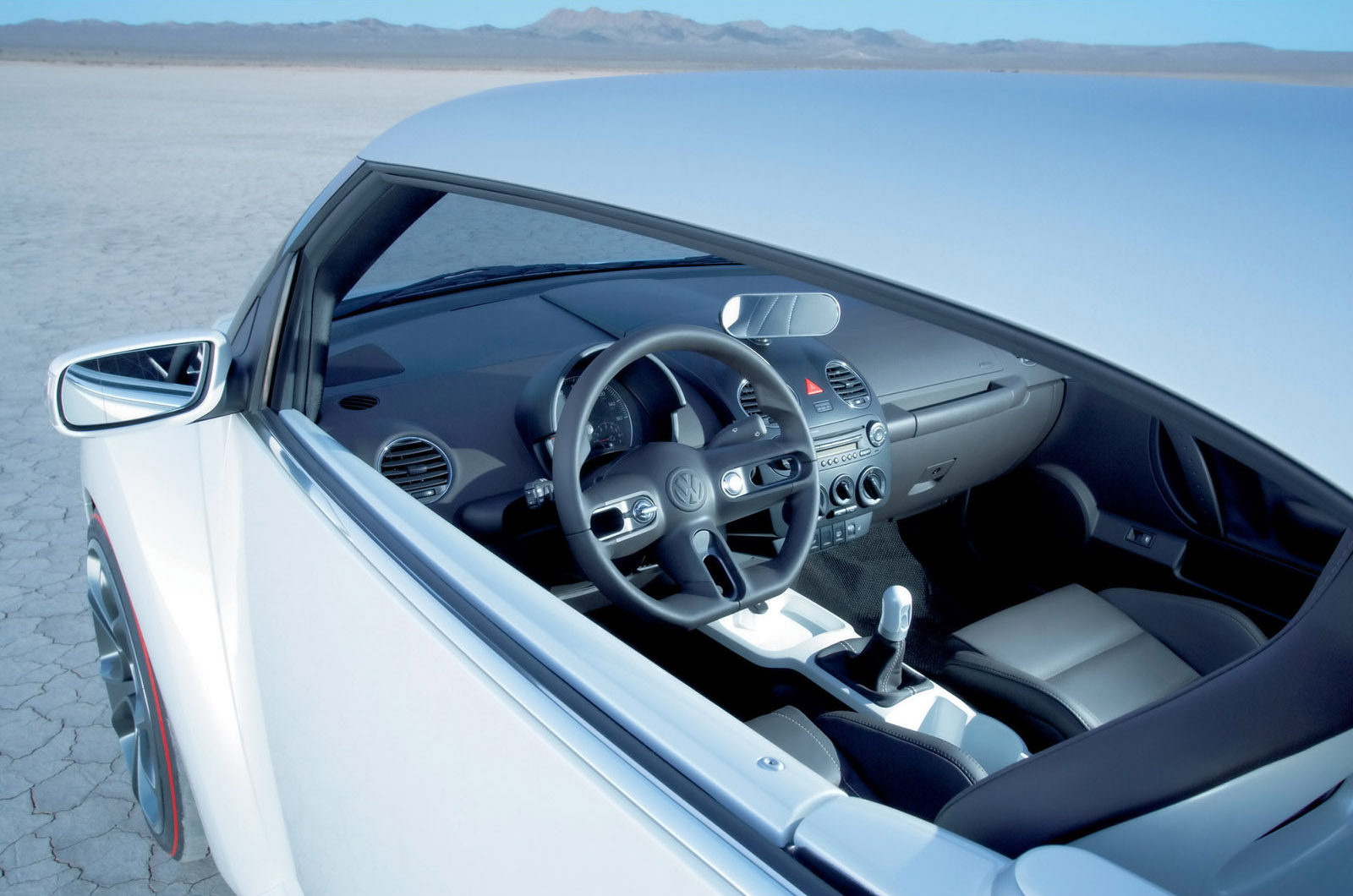 Volkswagen Beetle Ragster Concept photo #15