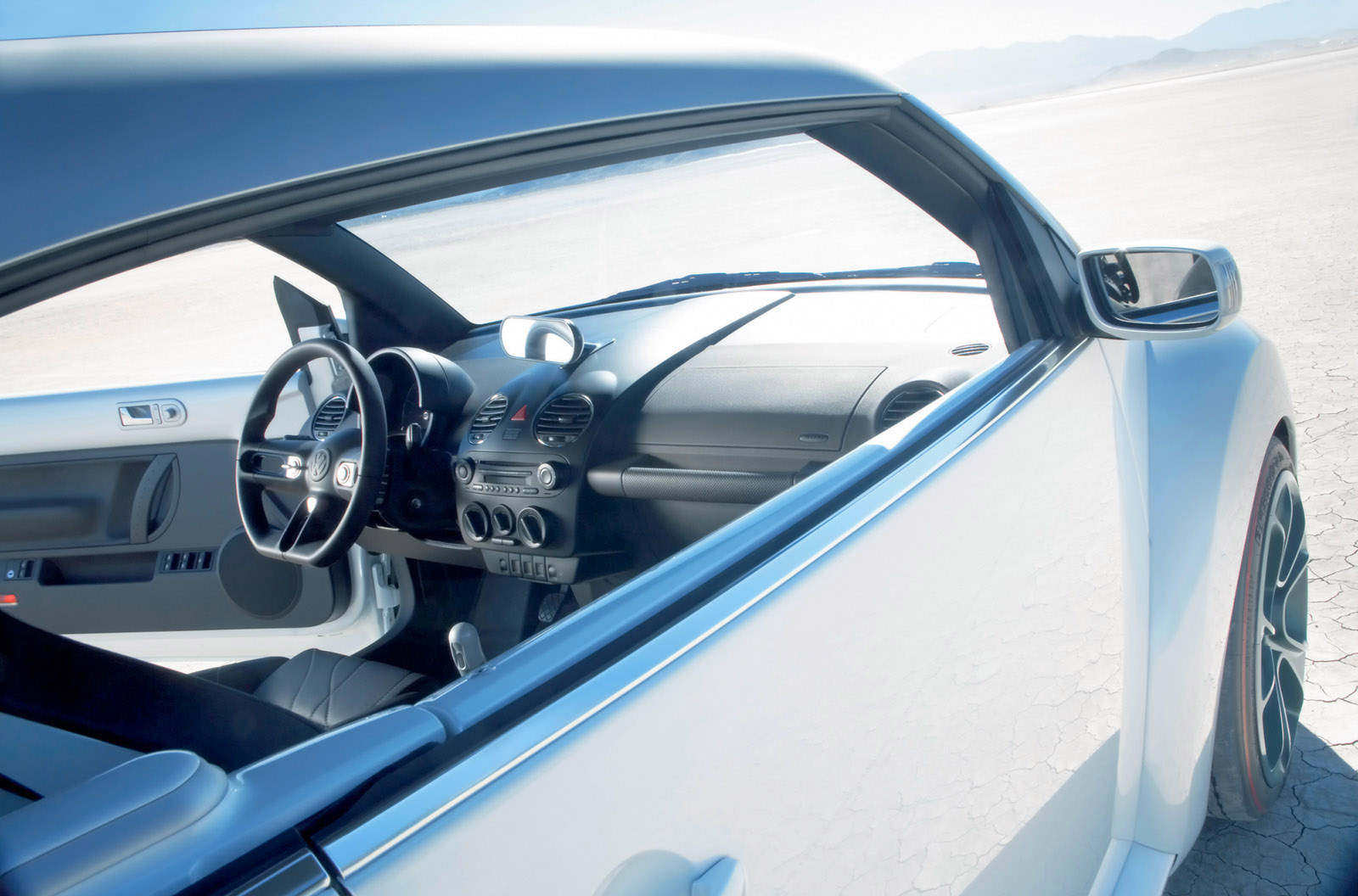 Volkswagen Beetle Ragster Concept photo #16