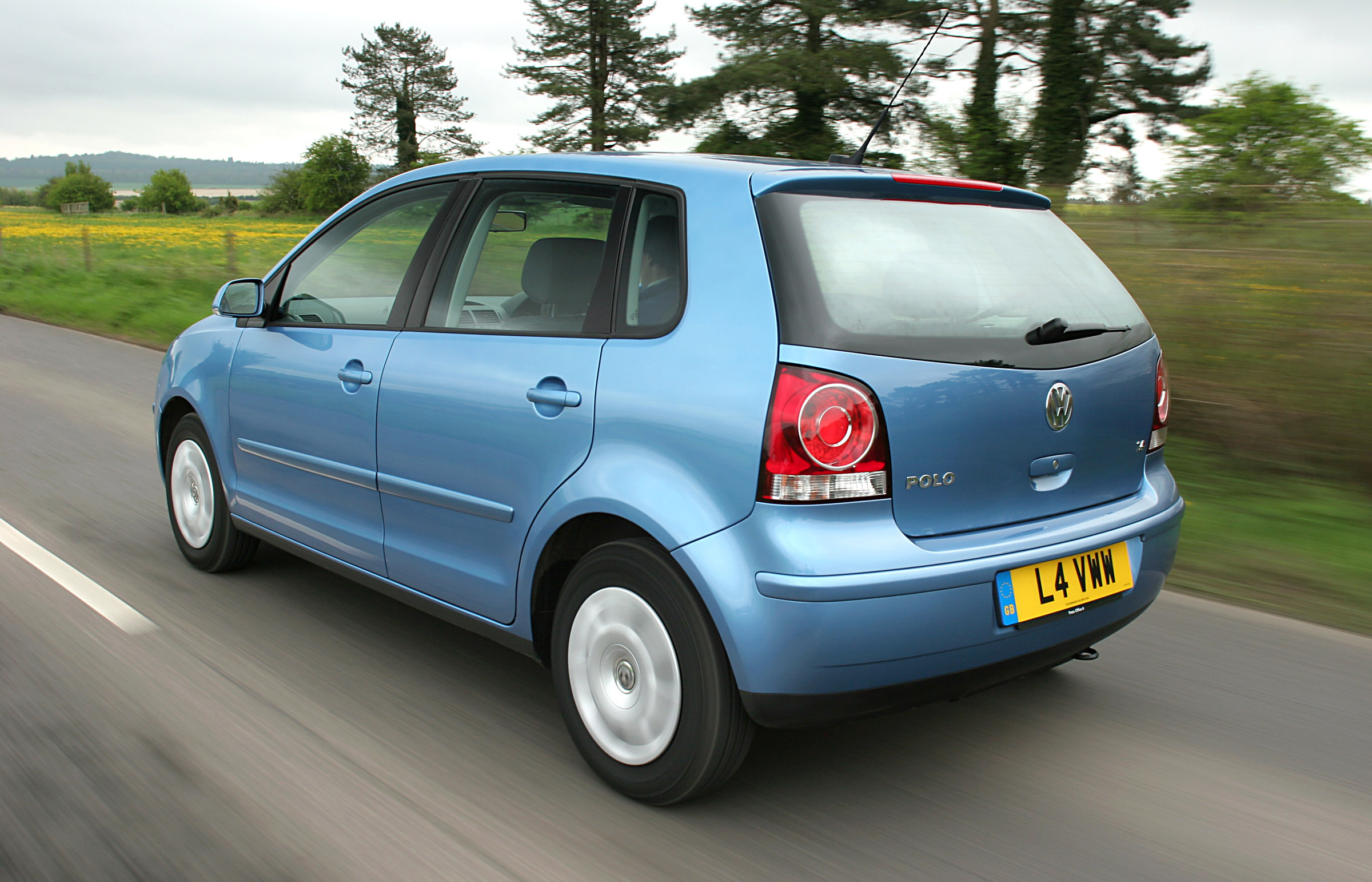 2005 Volkswagen Polo HD Pictures