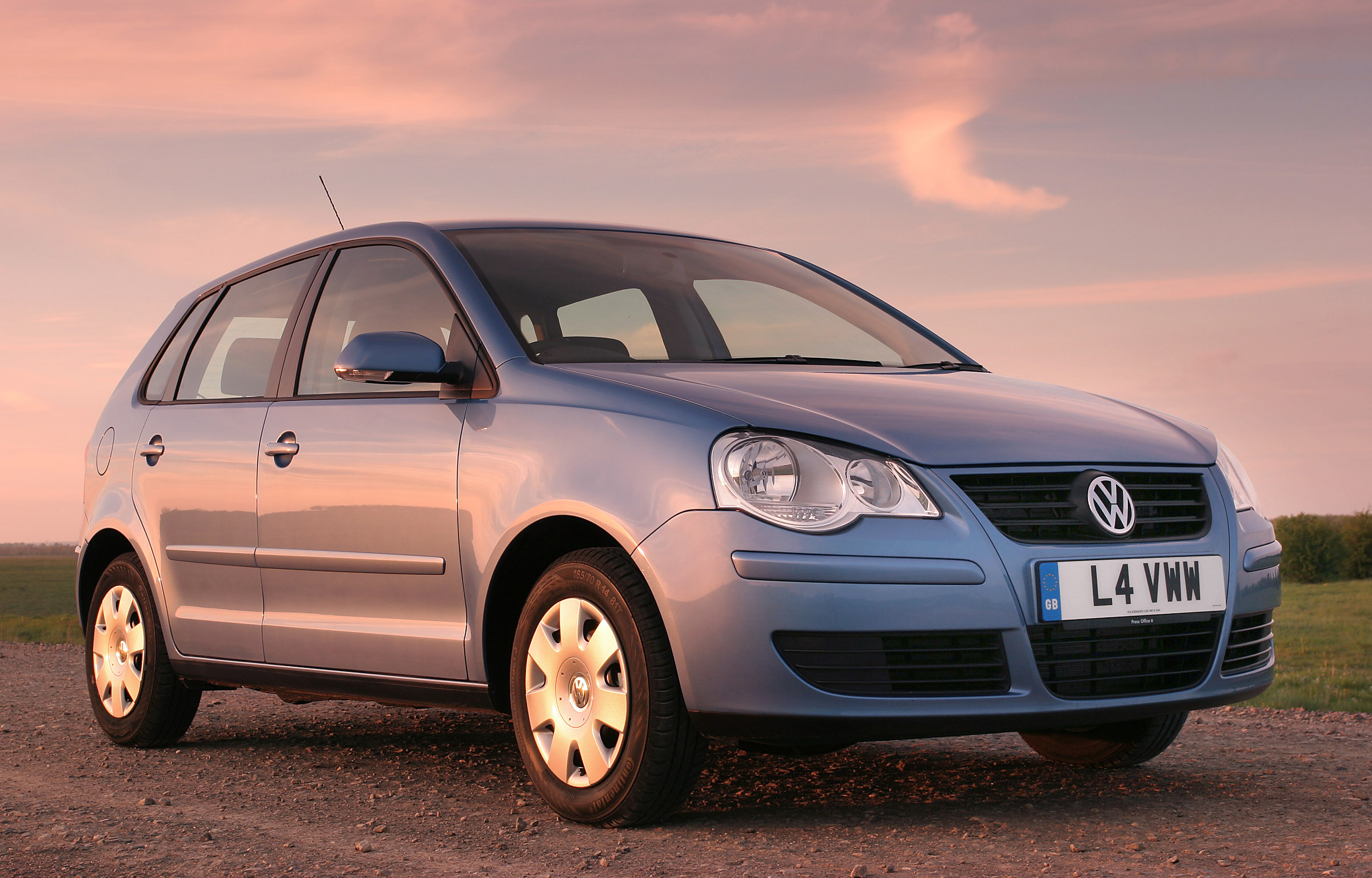 2005 Volkswagen Polo HD Pictures