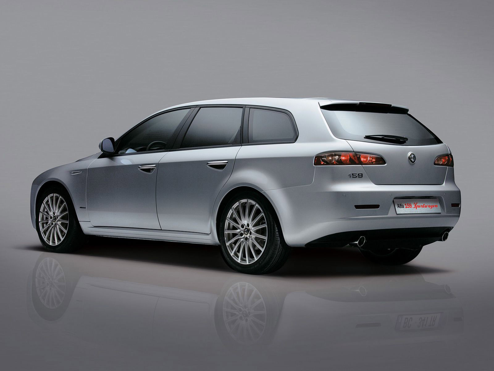 Alfa Romeo 159 Sportwagon photo #2