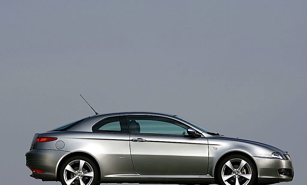 Alfa Romeo GT2 photo #5
