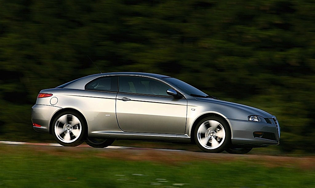 Alfa Romeo GT2 photo #8