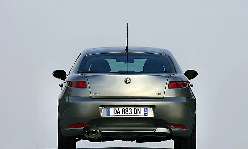 Alfa Romeo GT2 photo #9
