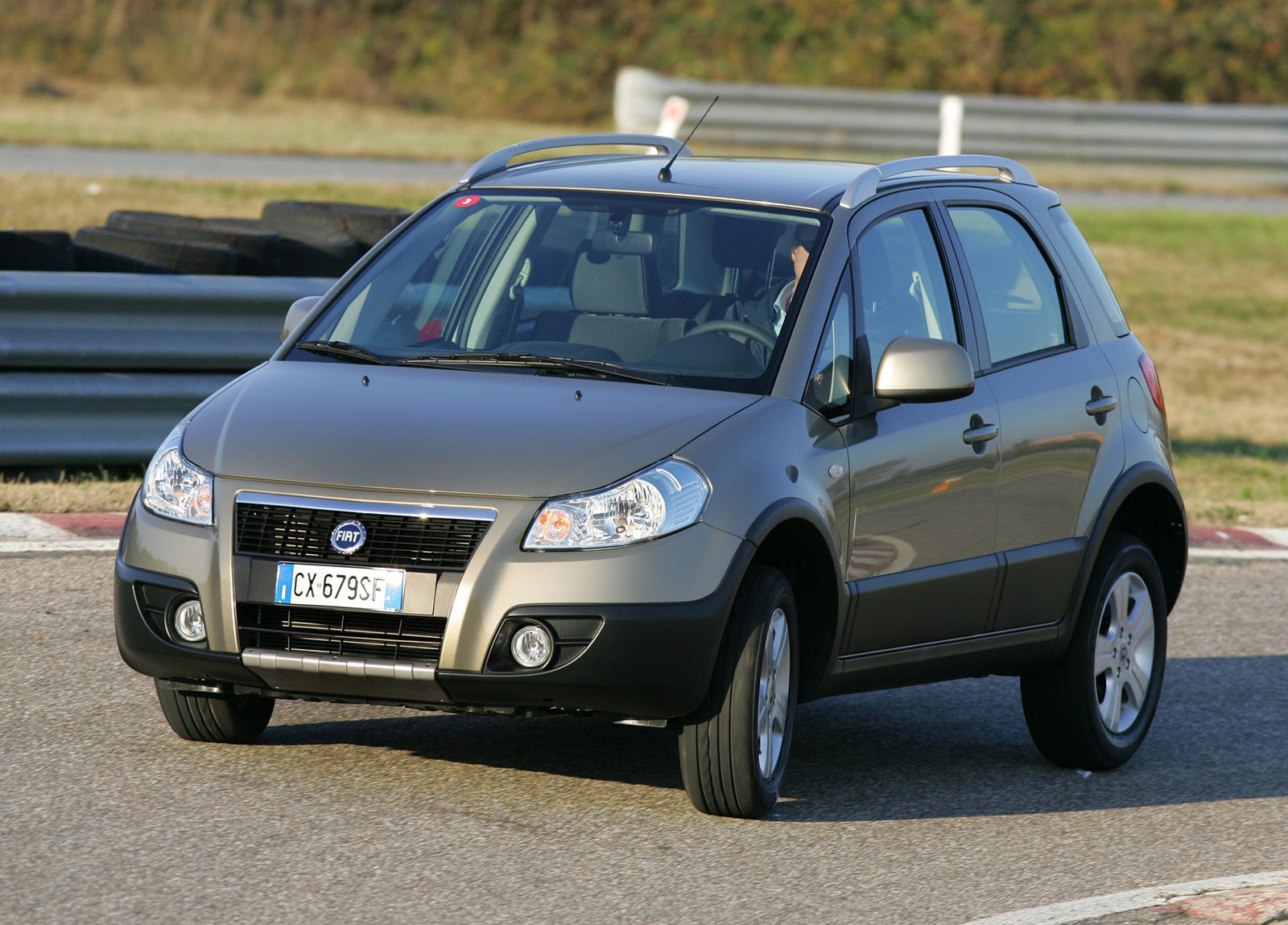 Fiat Sedici photo #3