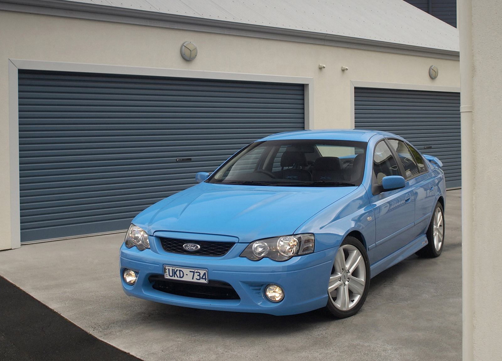 Ford BF MkII Falcon XR8 photo #3